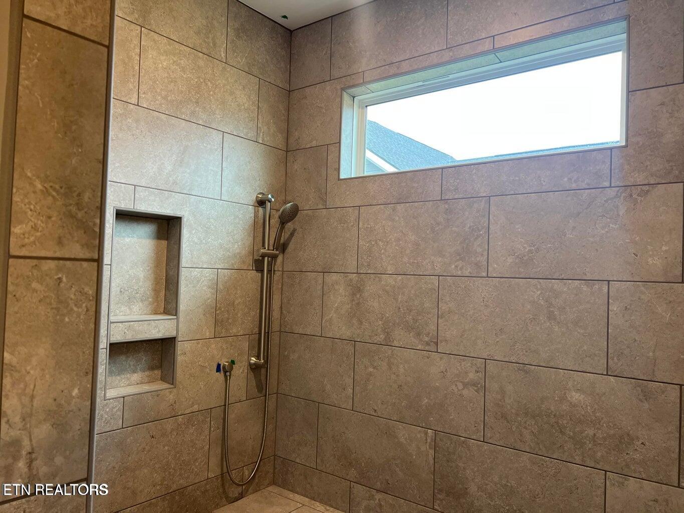 363 Trillium Trail Lenoir City TN 37771