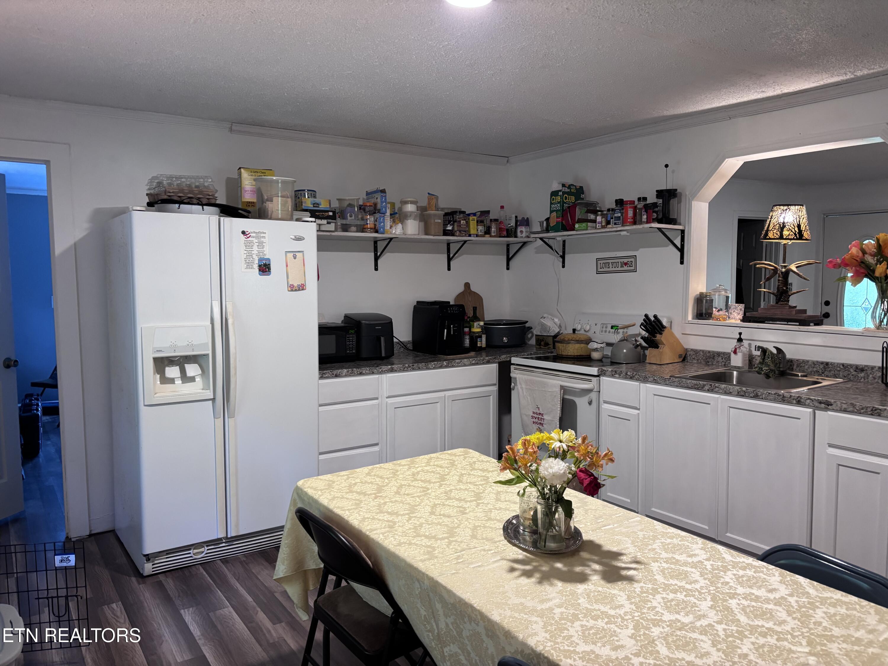 3900 Roberts Road Corryton TN 37721