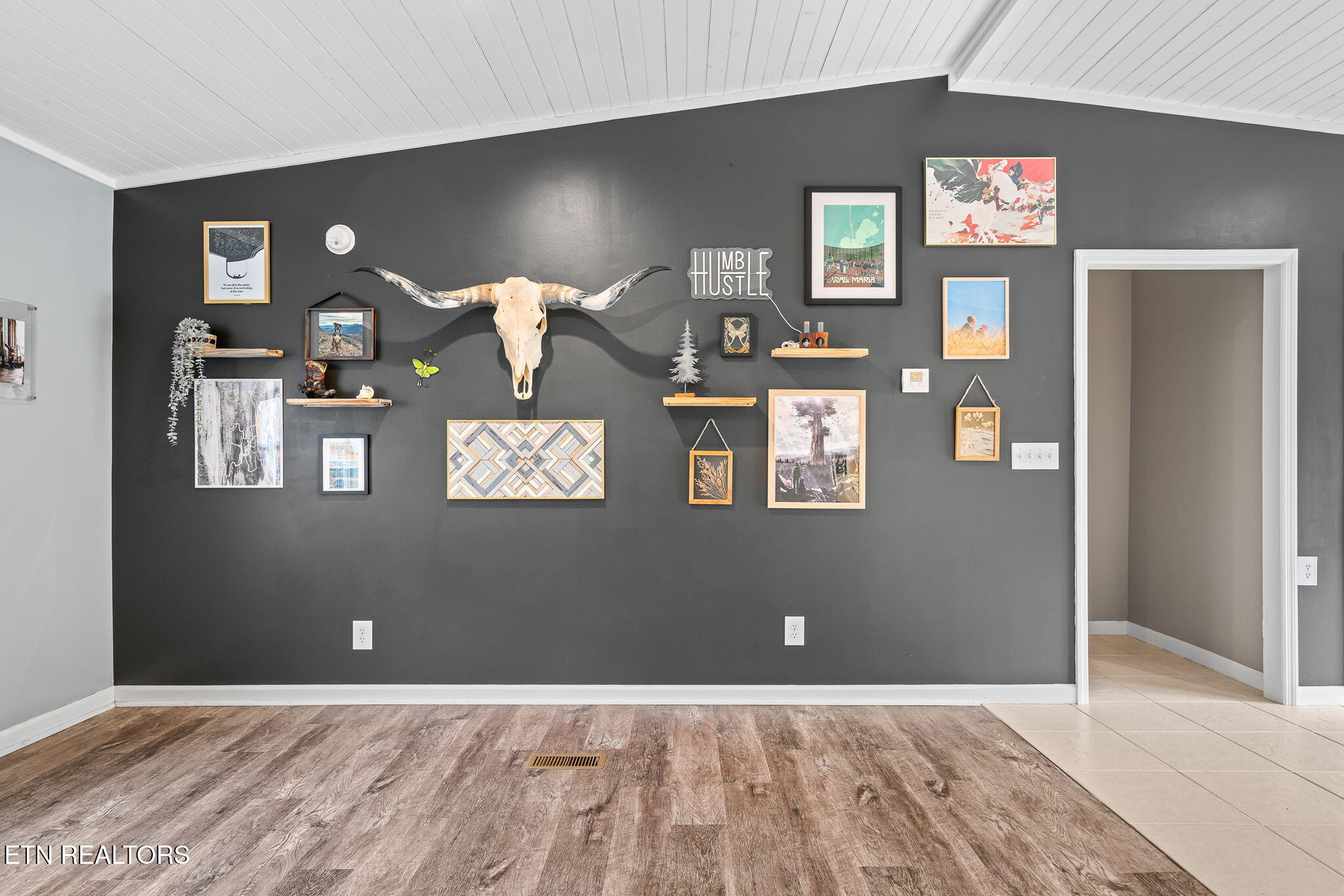 219 N Lowe Road Crossville TN 38571