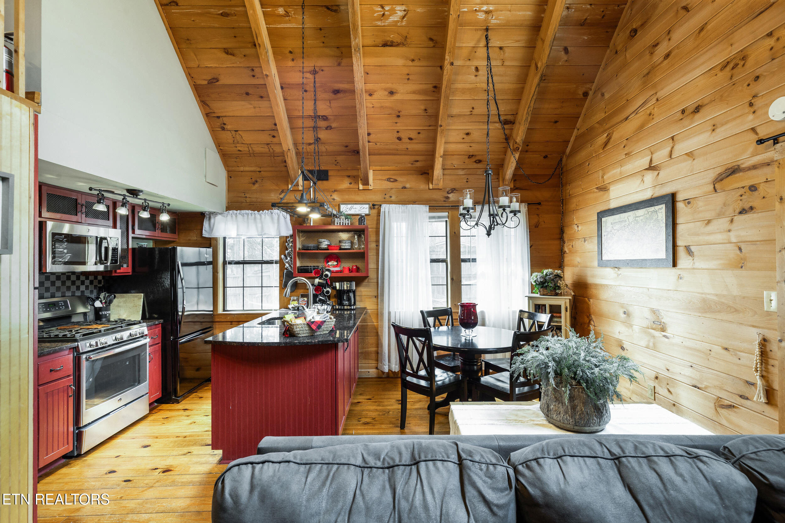 2148 Little Valley Road Sevierville TN 37862