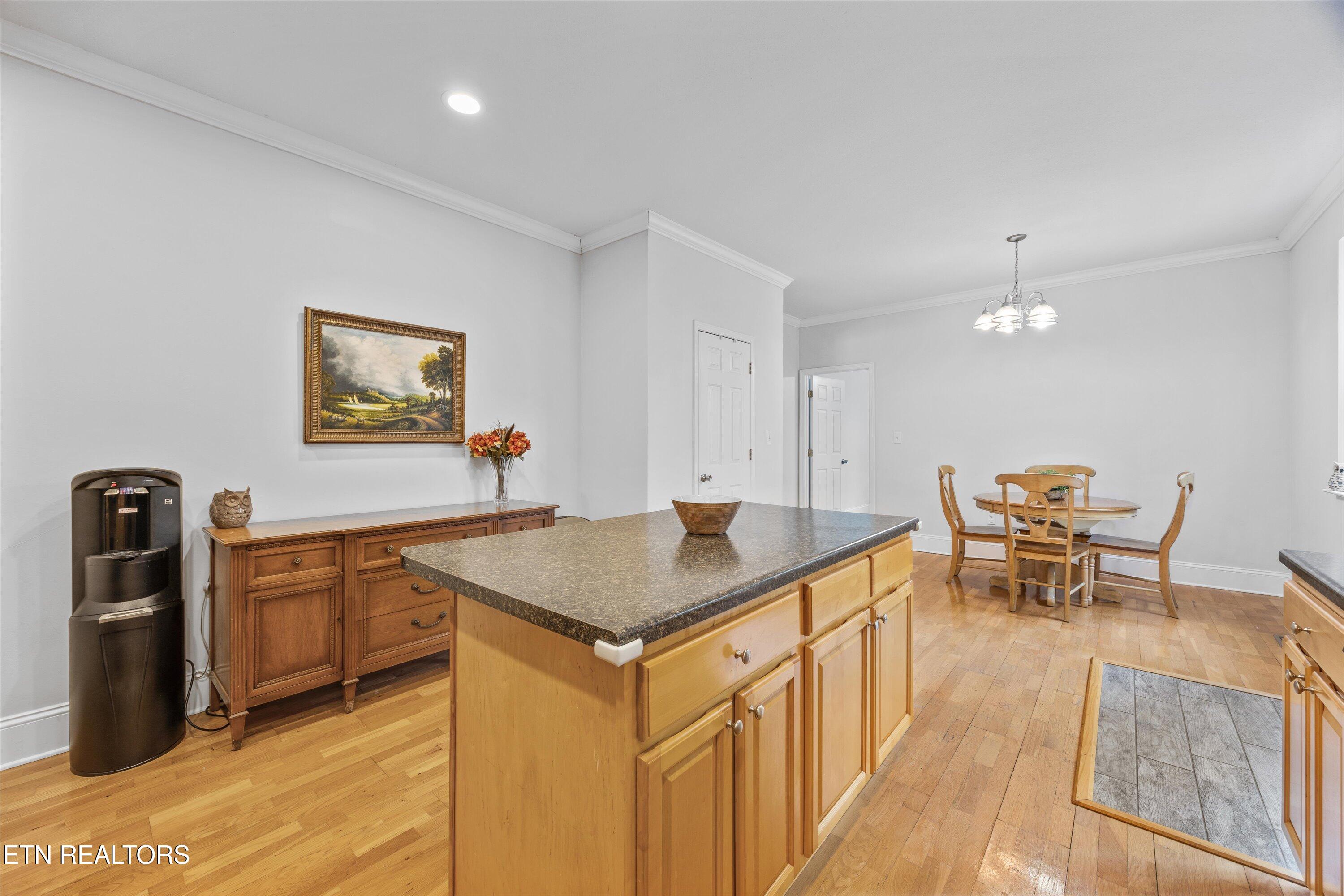 113 Settlers Drive Clinton TN 37716