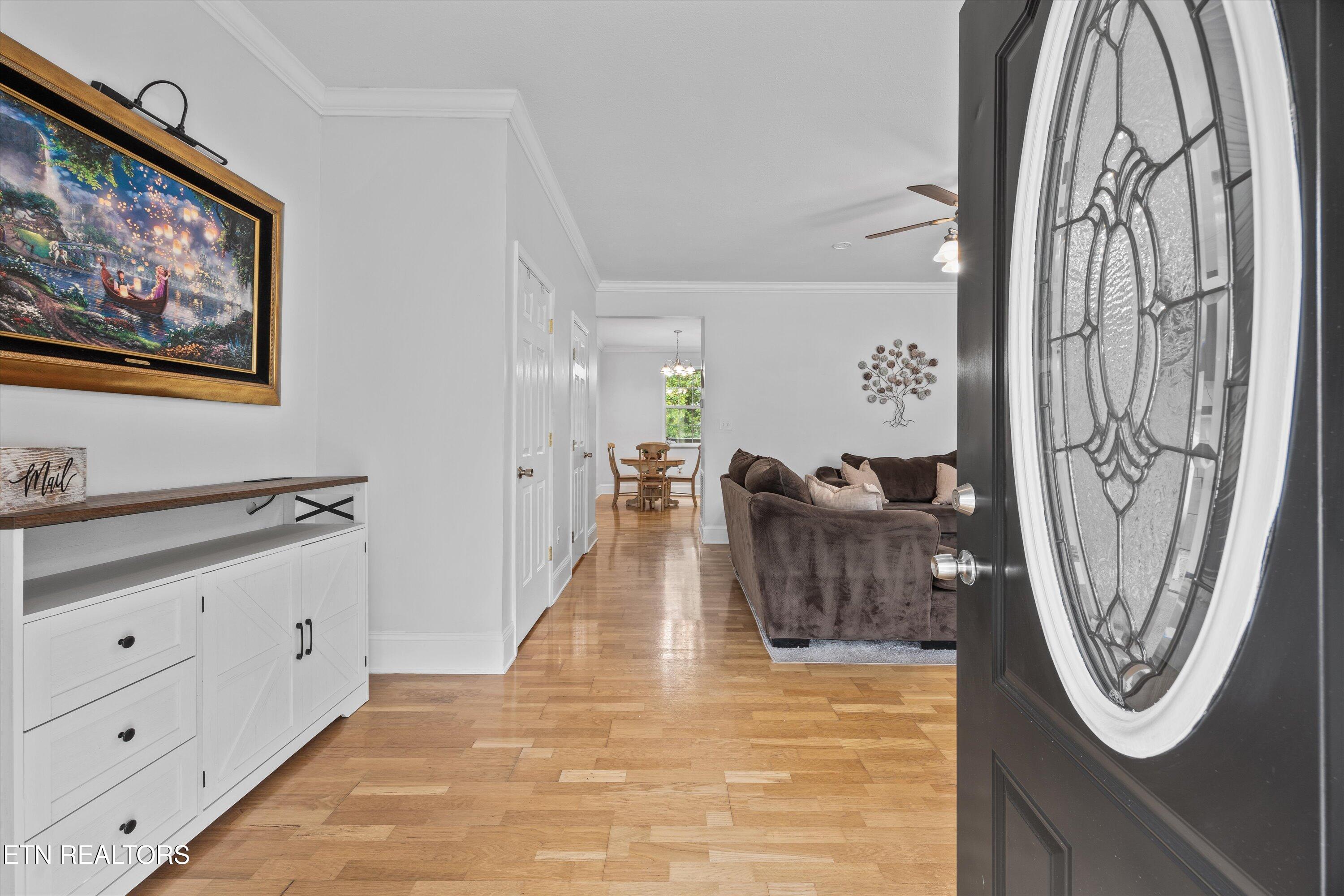 113 Settlers Drive Clinton TN 37716