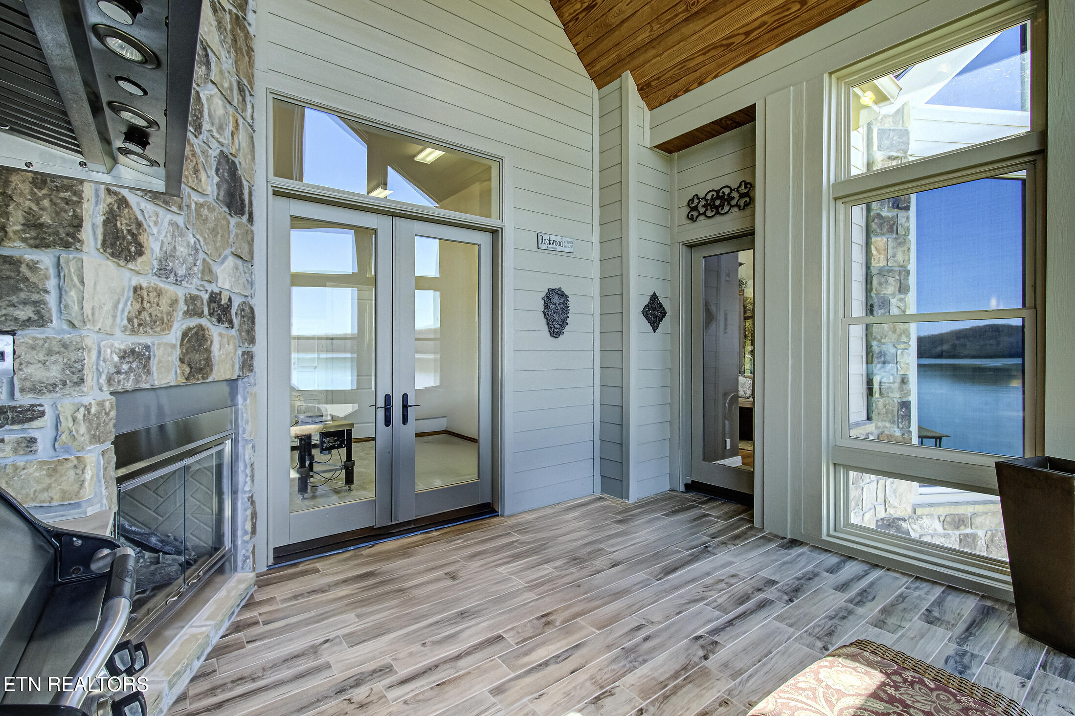 340 W Mountain Drive Rockwood TN 37854