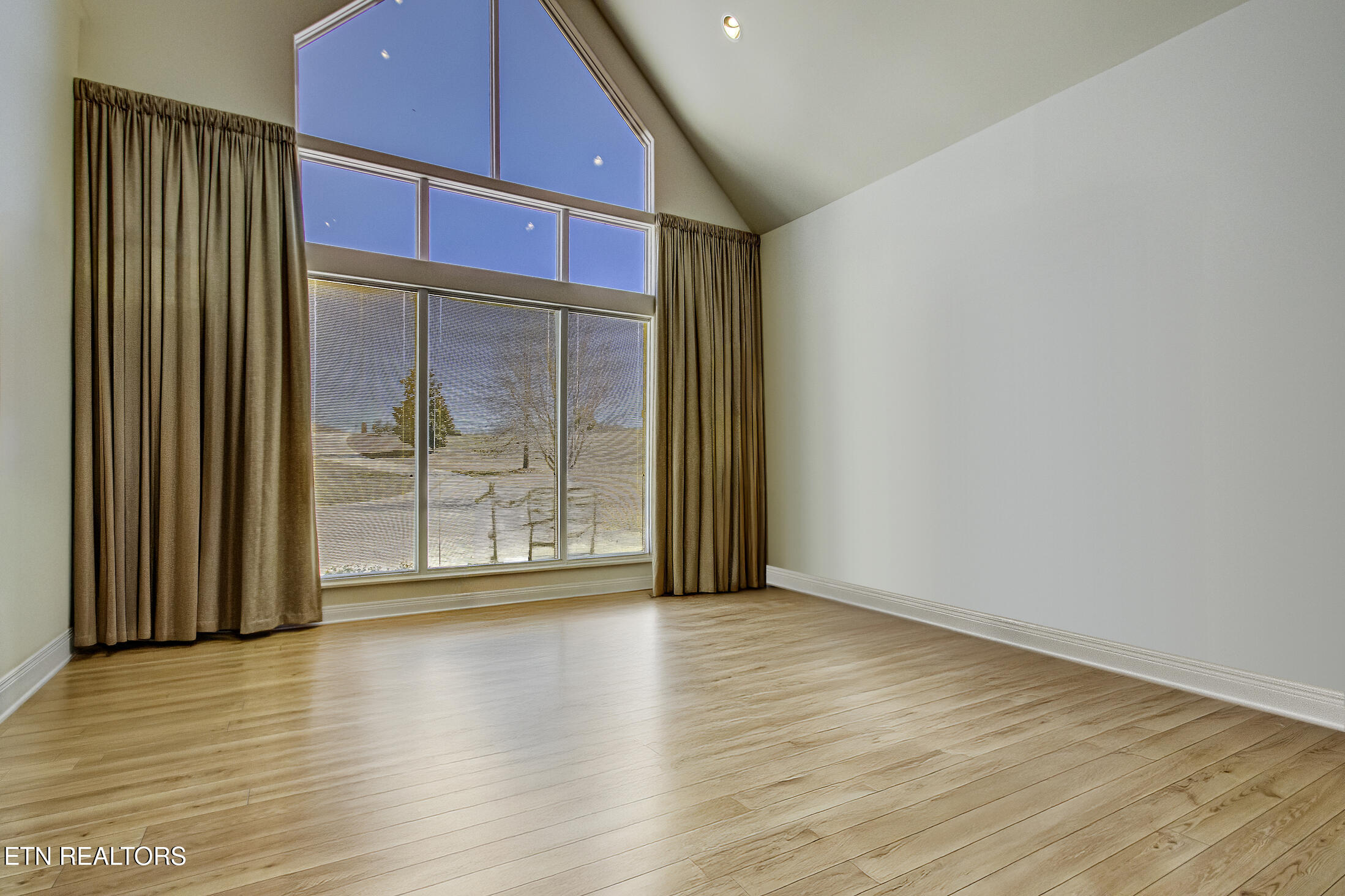 340 W Mountain Drive Rockwood TN 37854