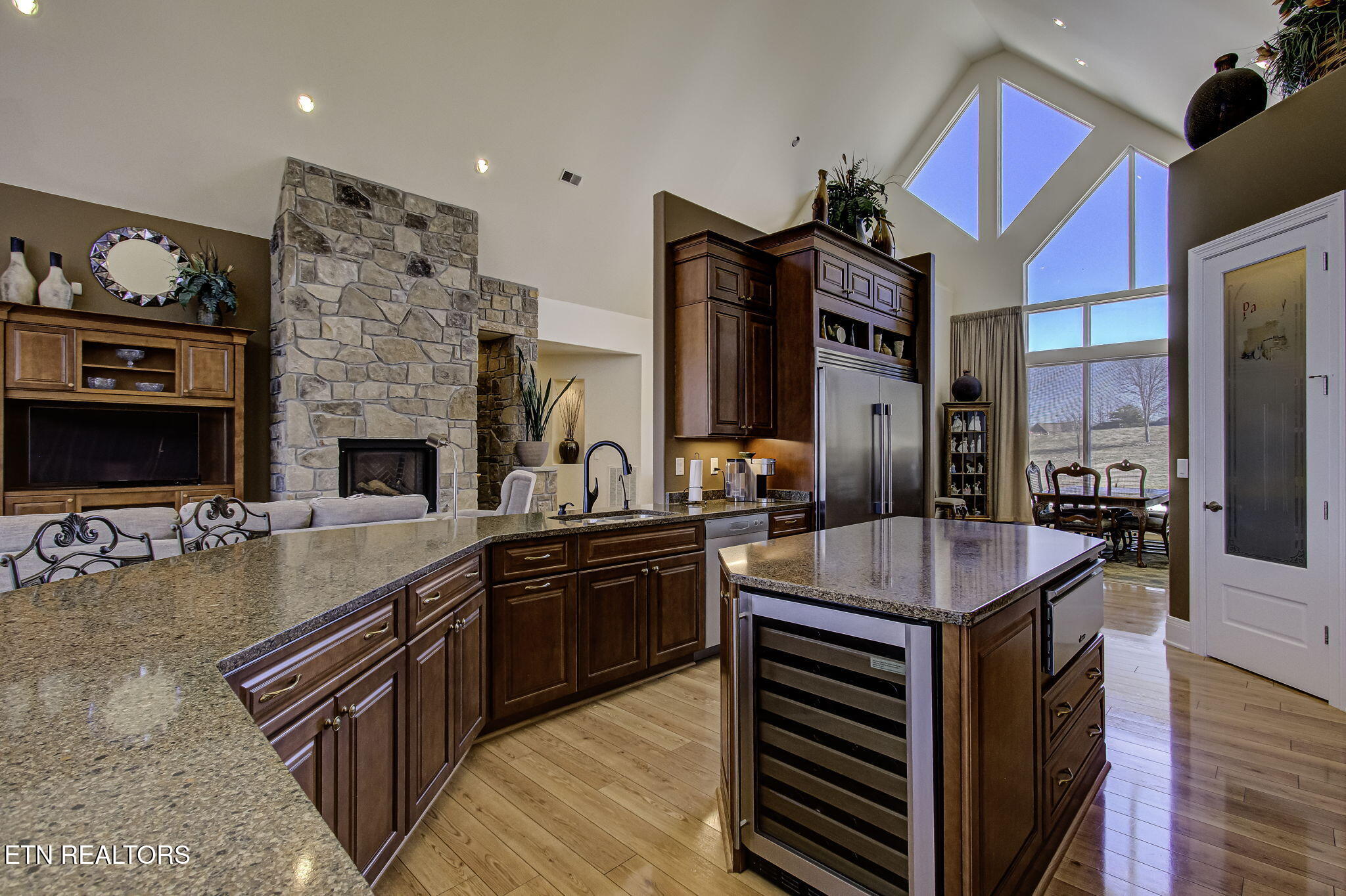 340 W Mountain Drive Rockwood TN 37854