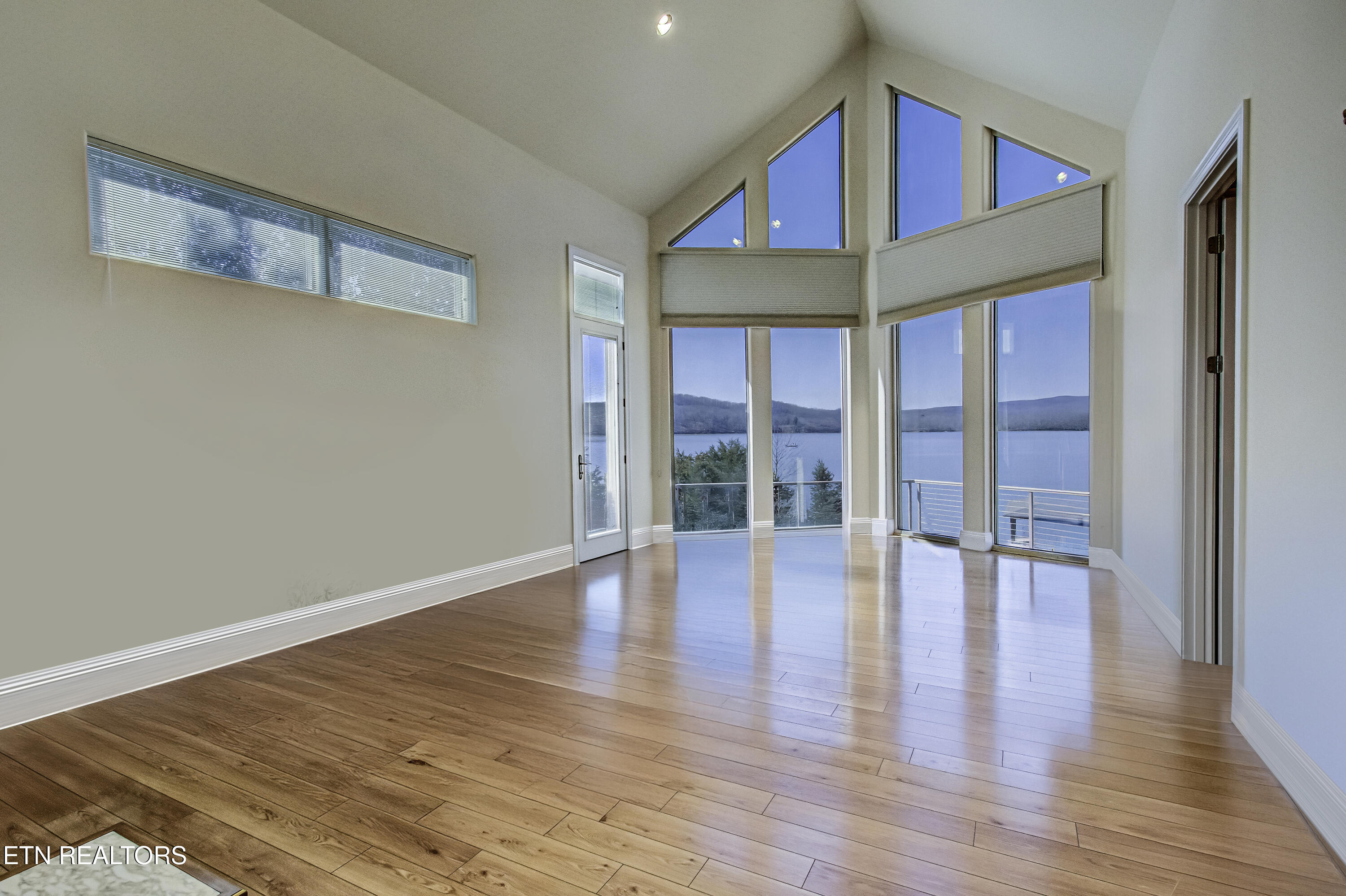 340 W Mountain Drive Rockwood TN 37854