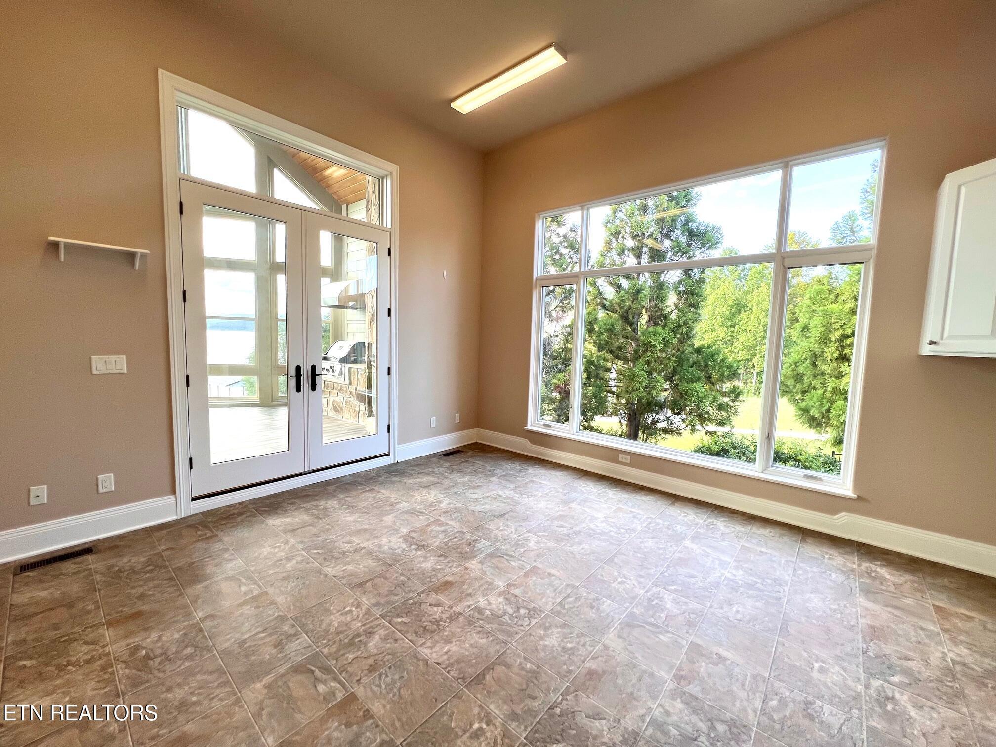 340 W Mountain Drive Rockwood TN 37854