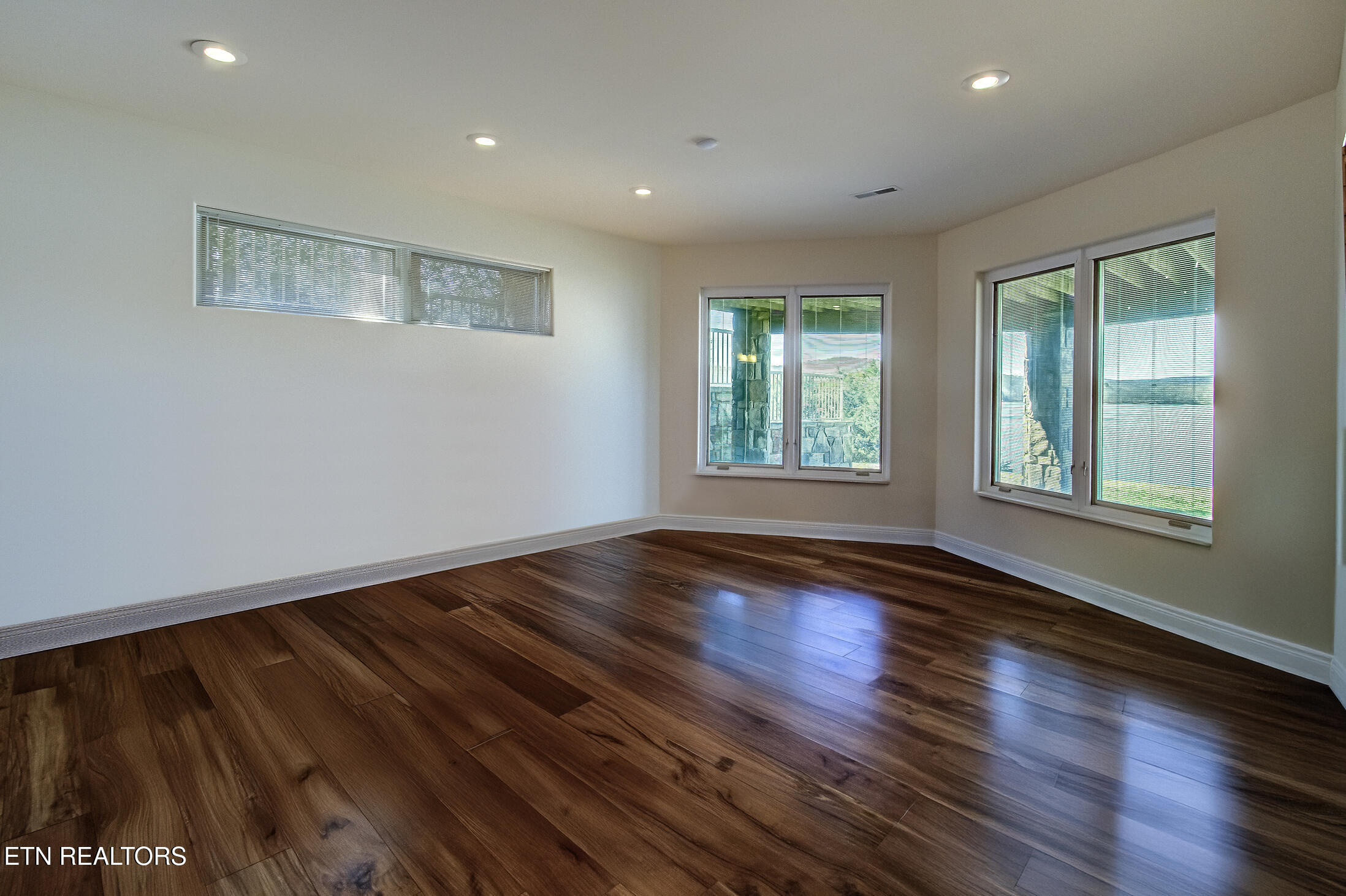 340 W Mountain Drive Rockwood TN 37854