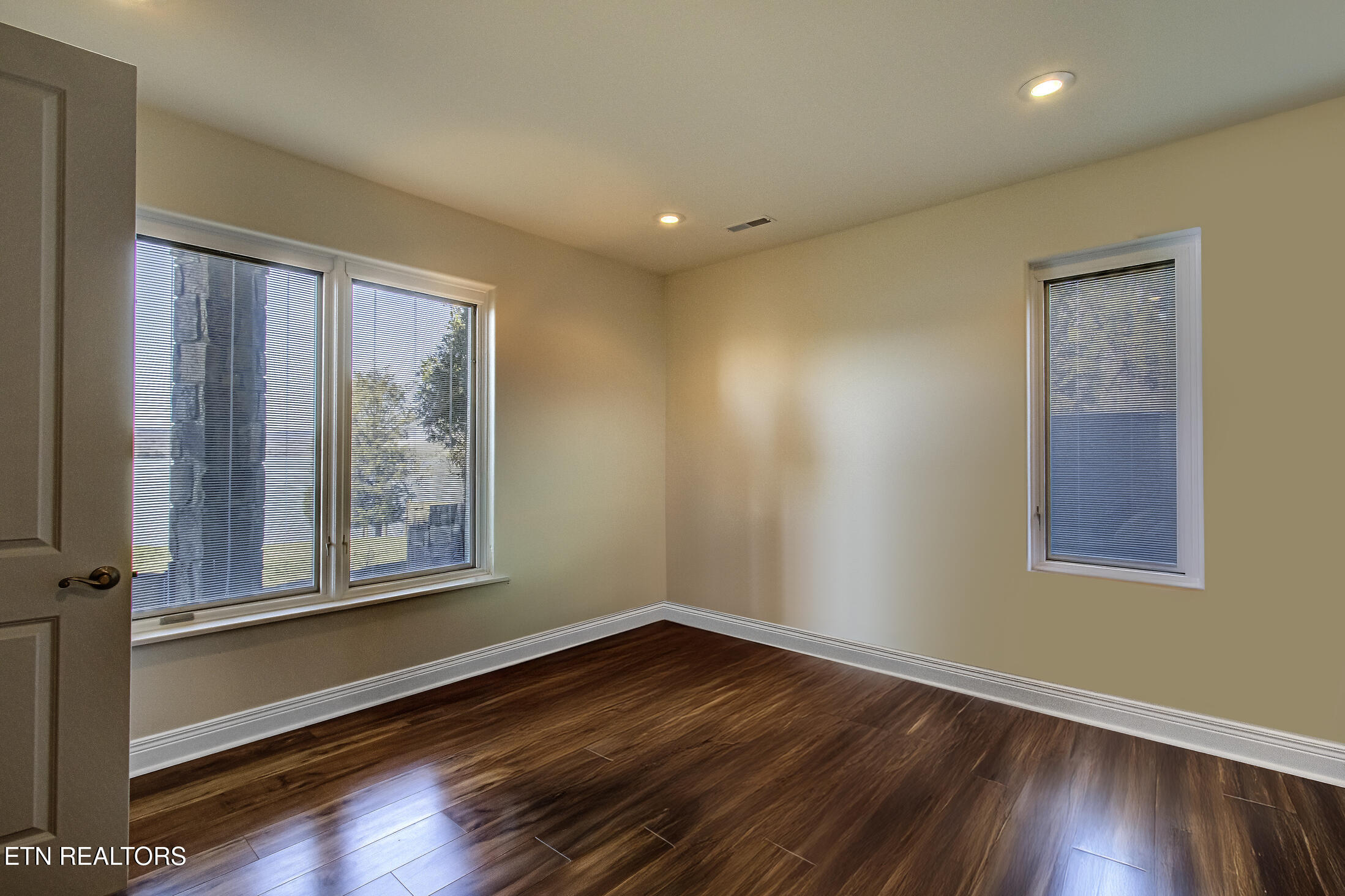 340 W Mountain Drive Rockwood TN 37854