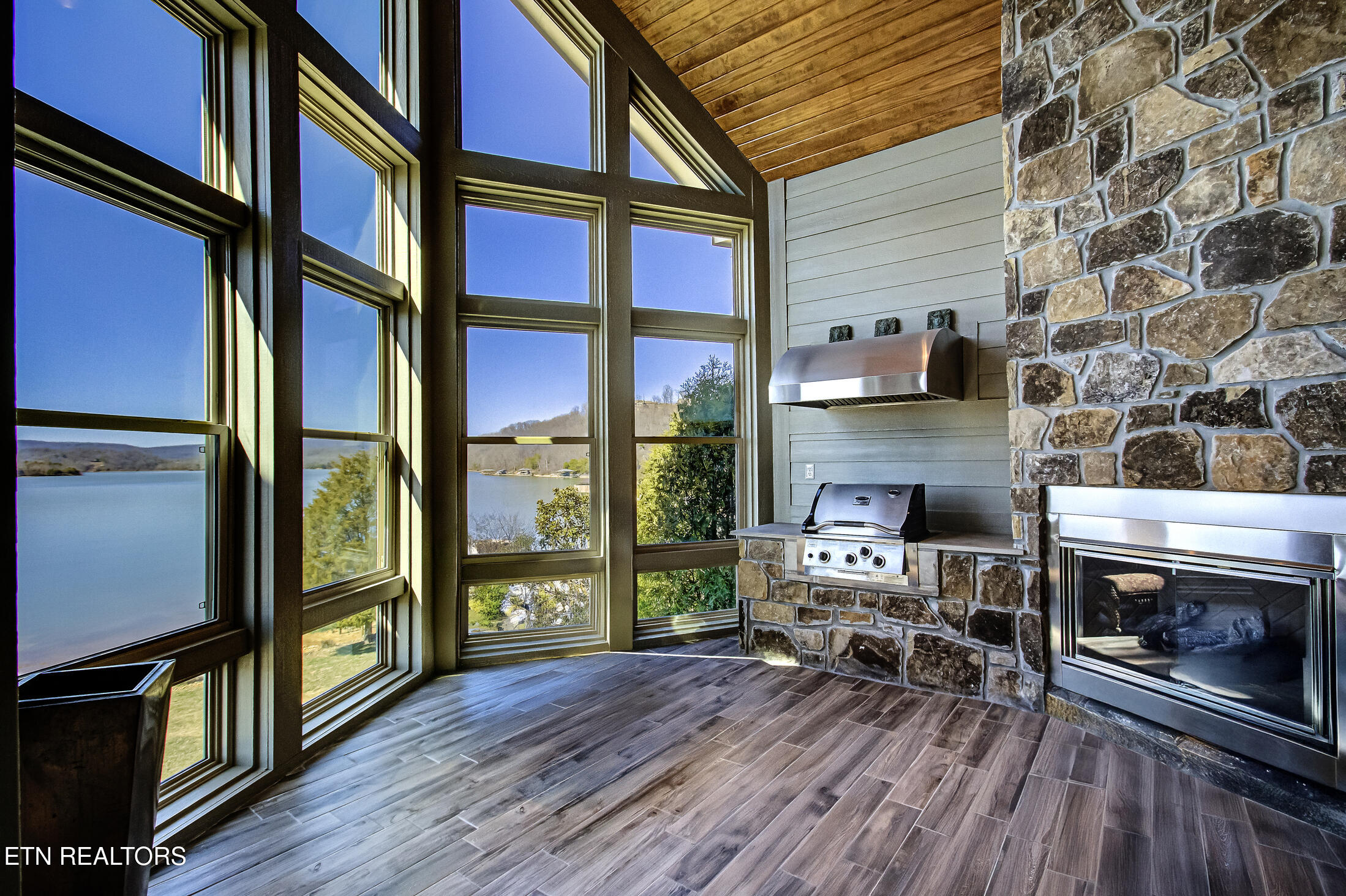 340 W Mountain Drive Rockwood TN 37854