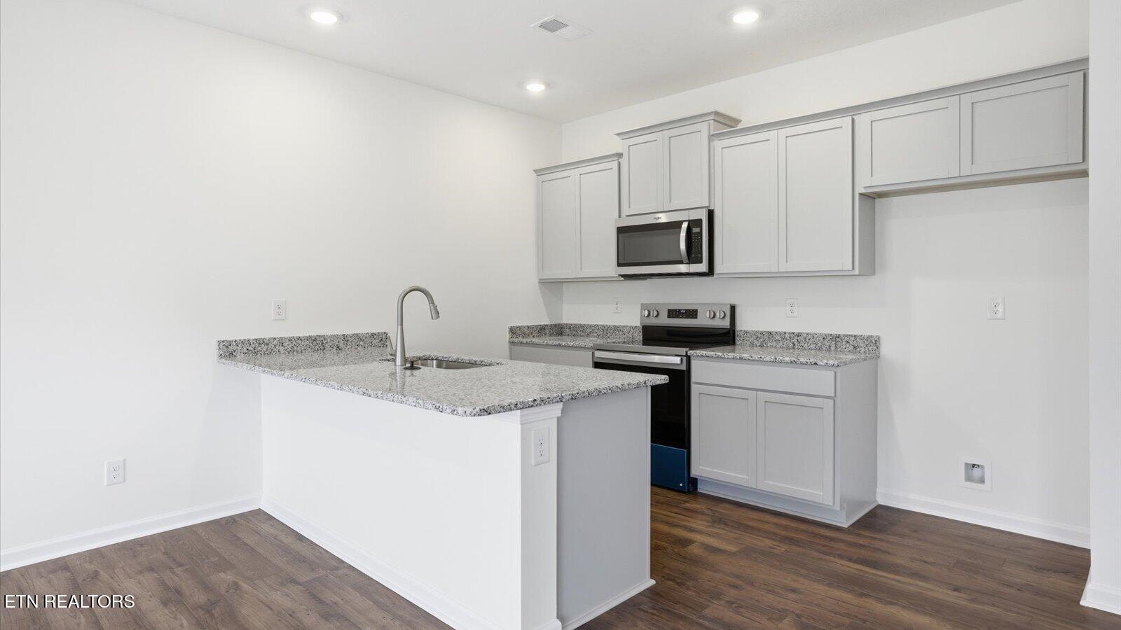 3771 Wyatt Way Kodak TN 37764