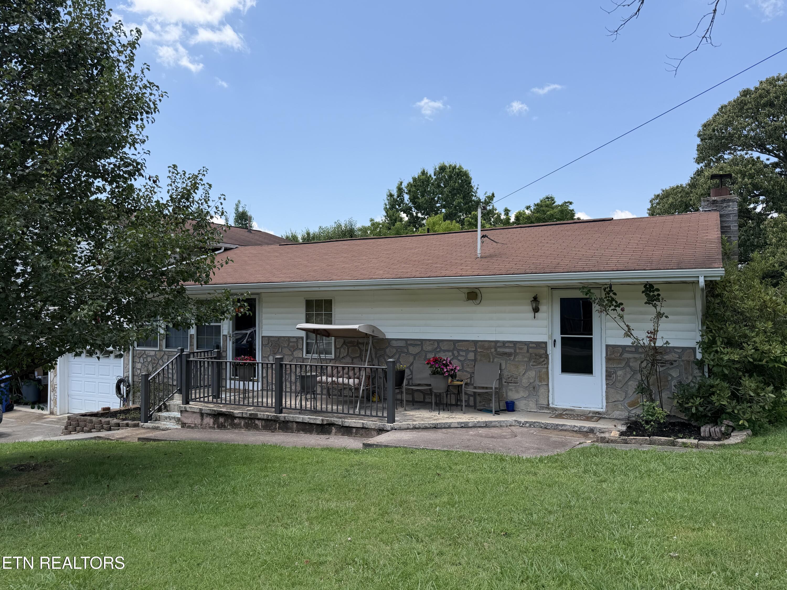 958 W Hunt Road Alcoa TN 37701