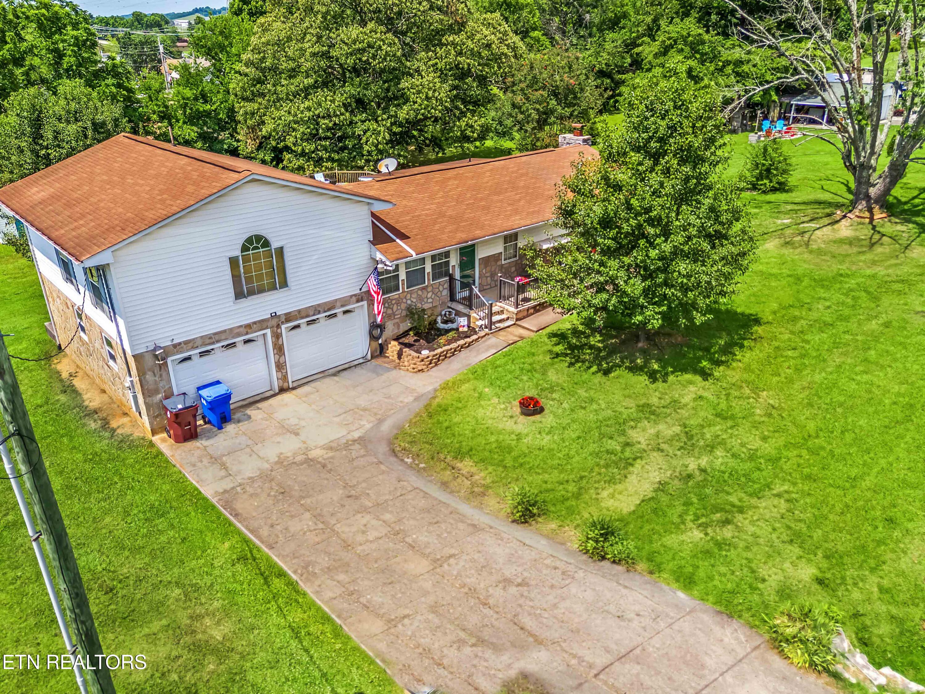958 W Hunt Road Alcoa TN 37701
