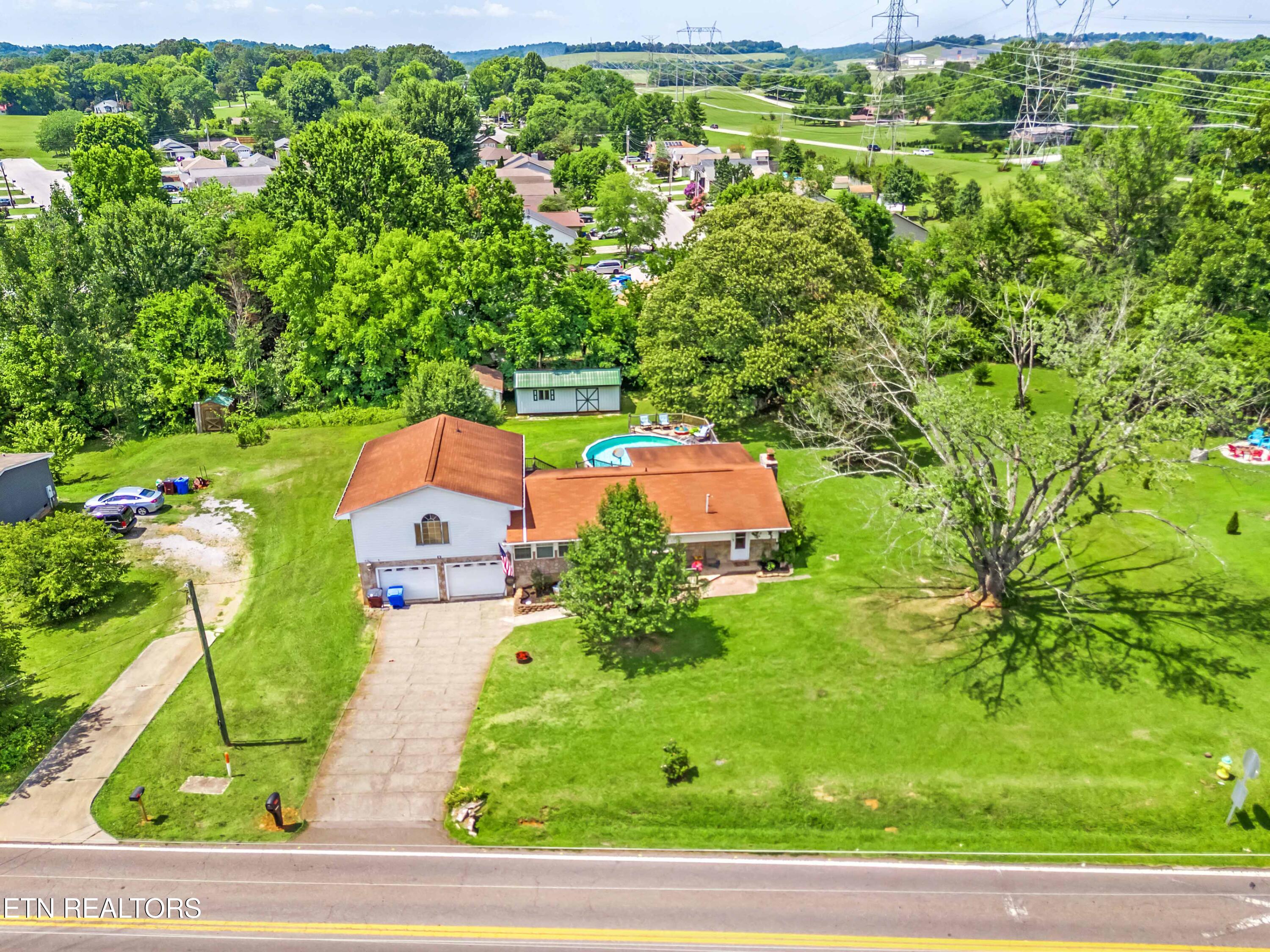 958 W Hunt Road Alcoa TN 37701
