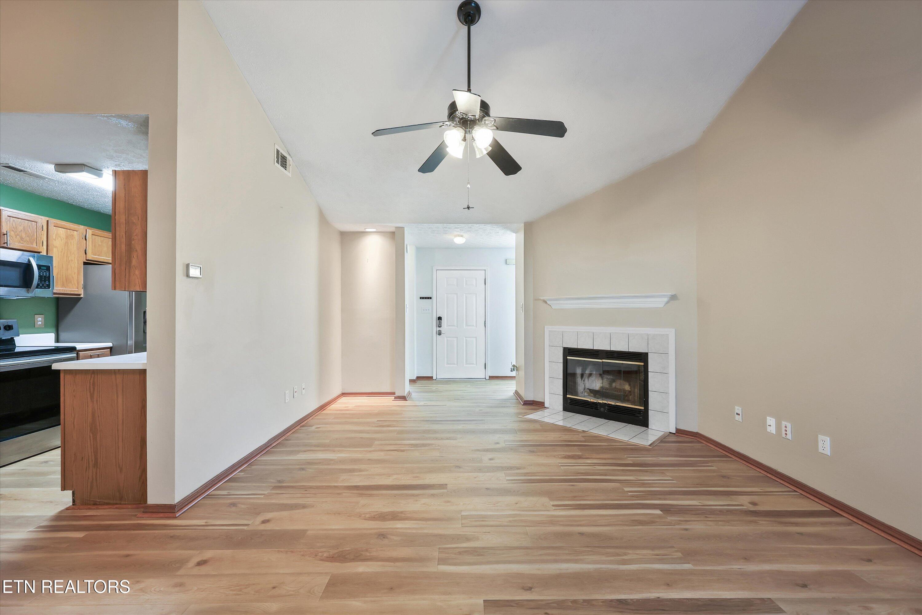 2700 Glacier Way Knoxville TN 37924
