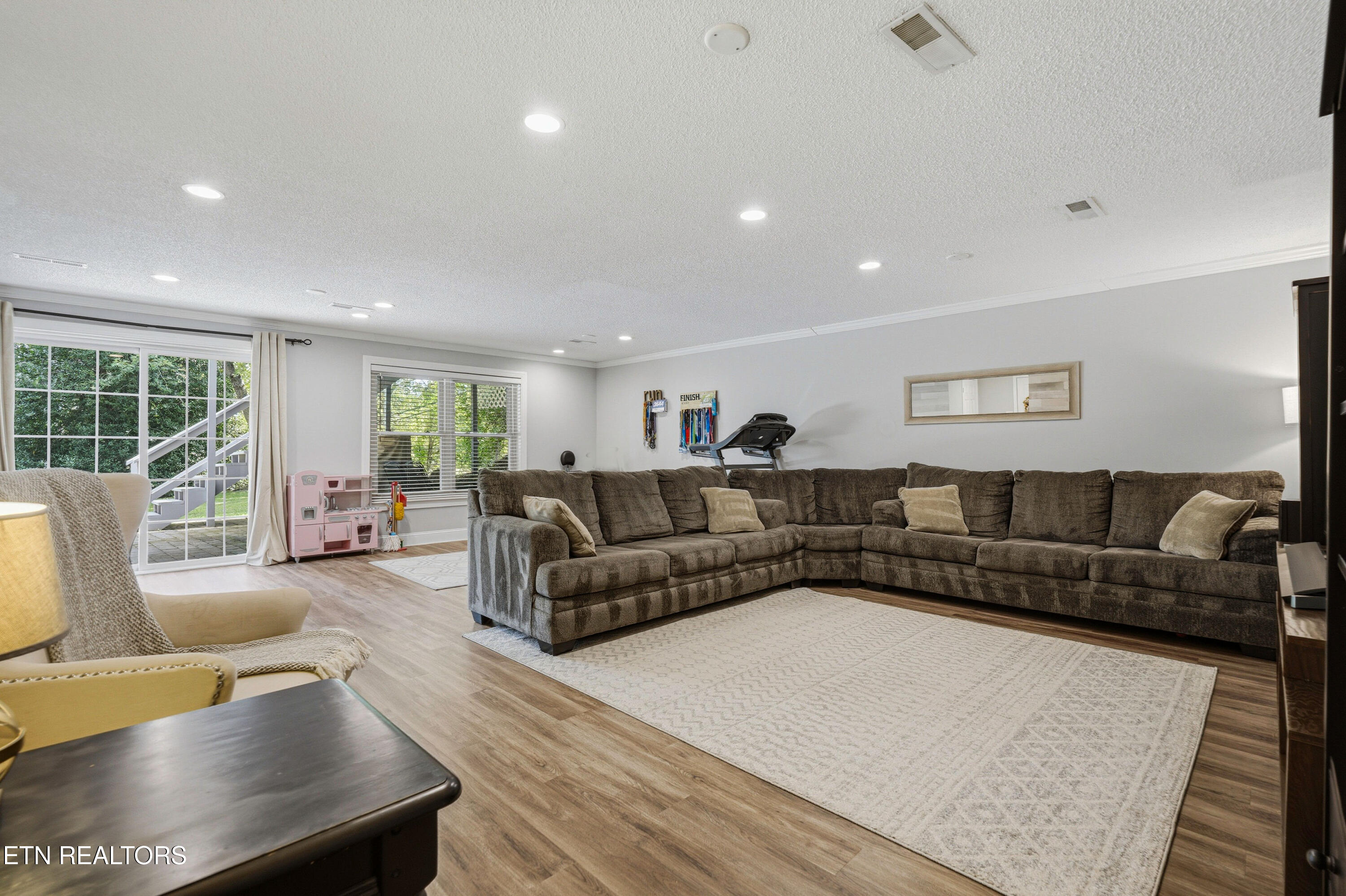 120 Cogdill Road Knoxville TN 37922