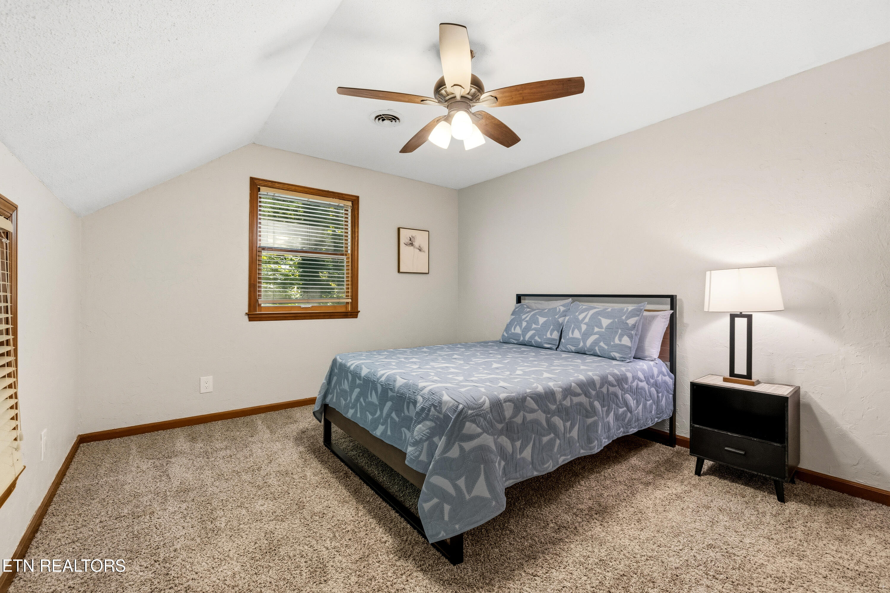 2529 Tall Pine Lane Knoxville TN 37920