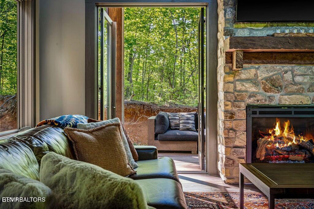 564 Thissa Way Gatlinburg TN 37738