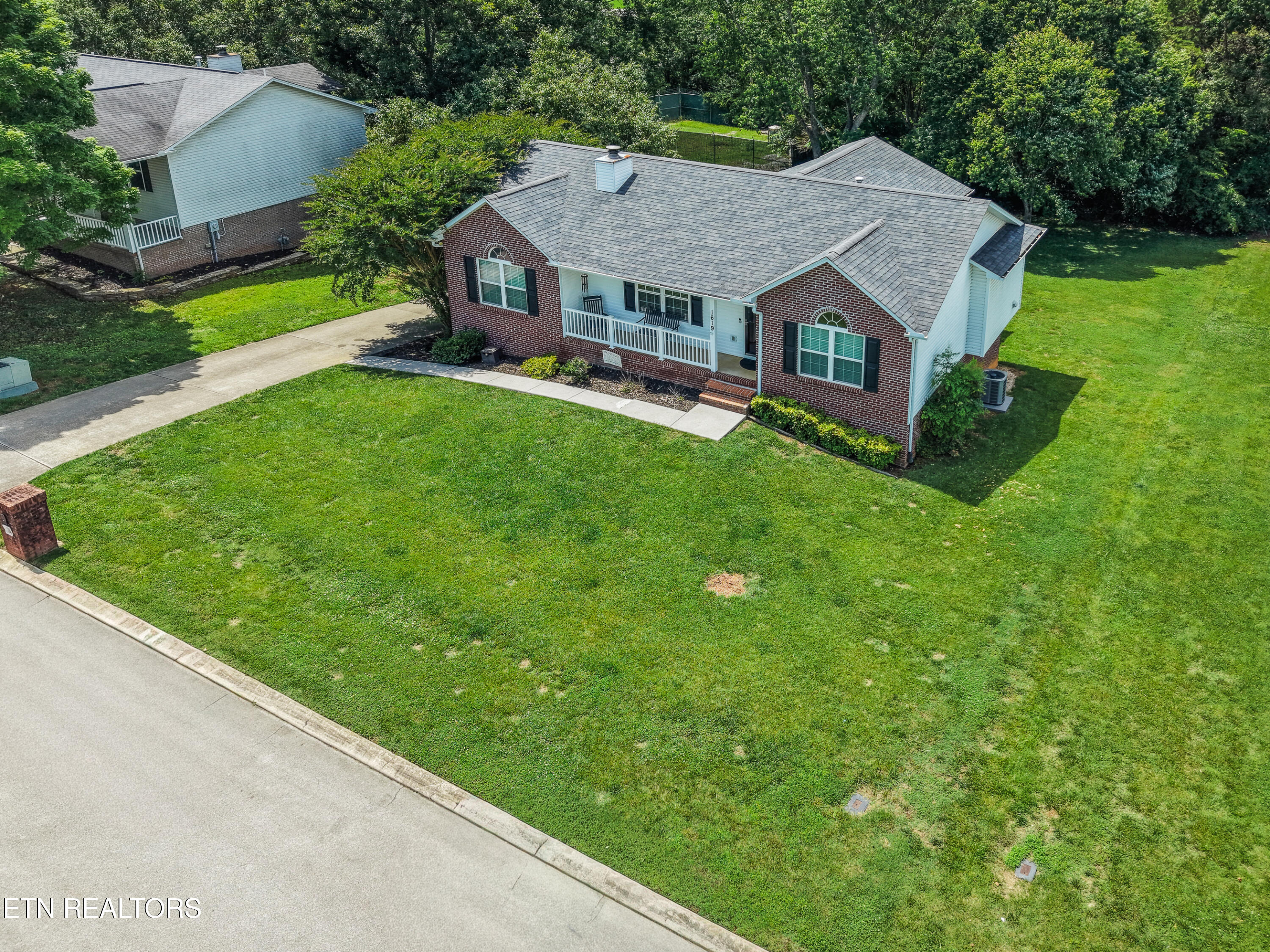1619 Northfield Drive Maryville TN 37804
