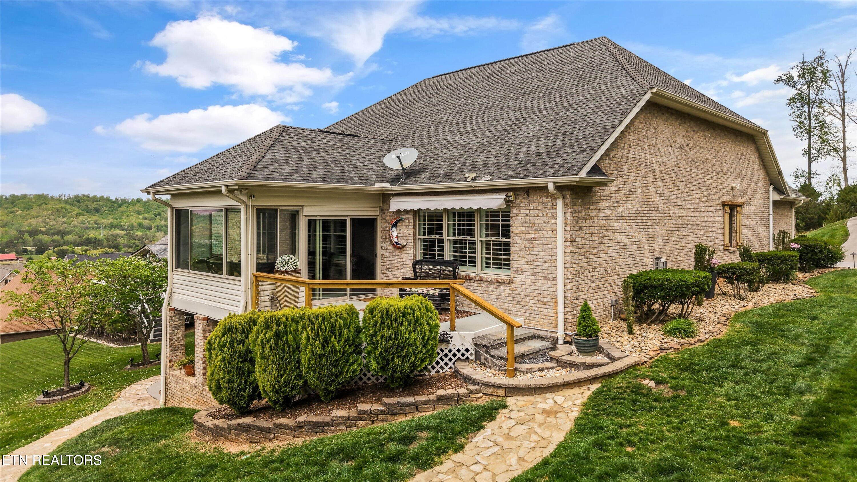 130 Timber Circle Lenoir City TN 37772