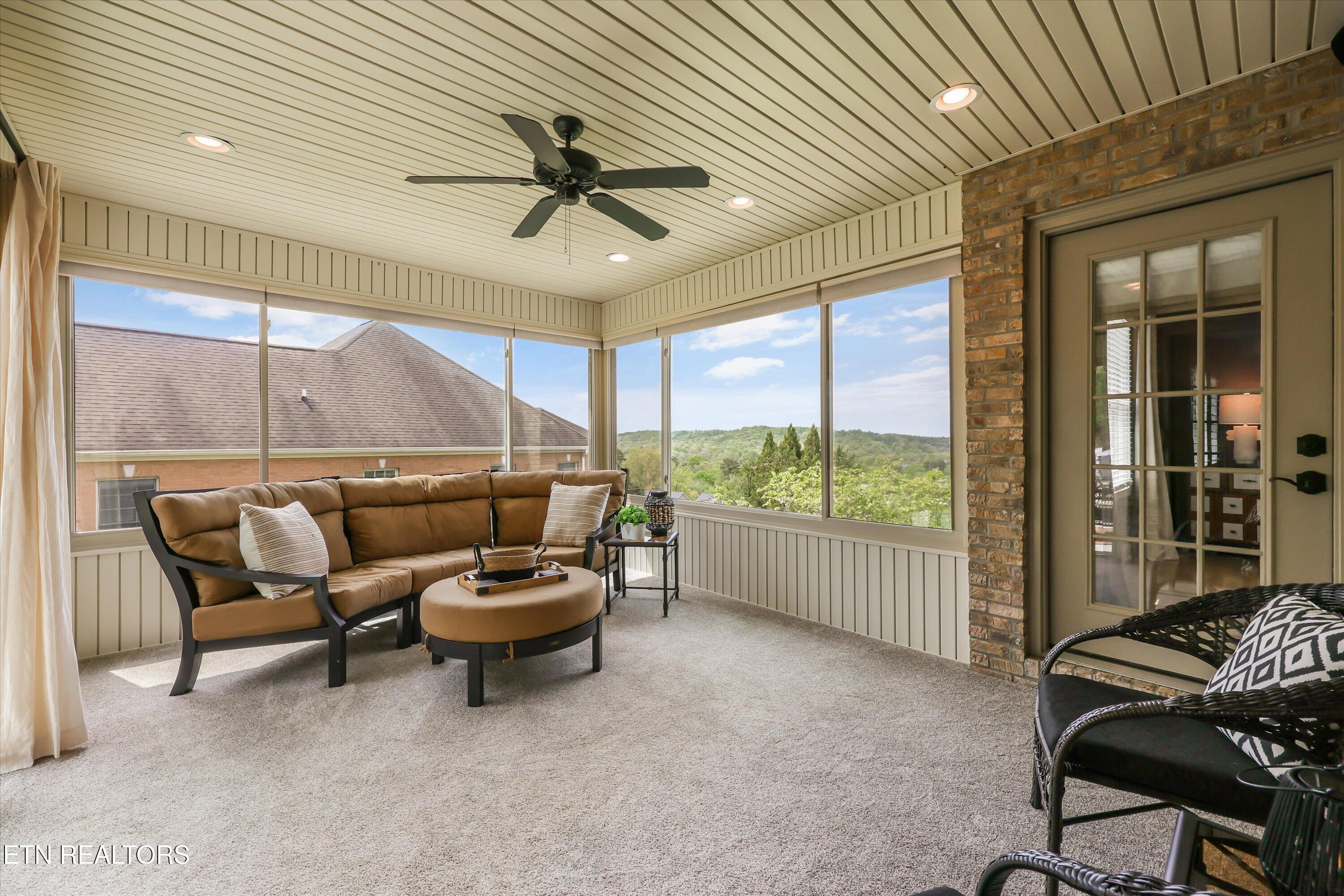 130 Timber Circle Lenoir City TN 37772