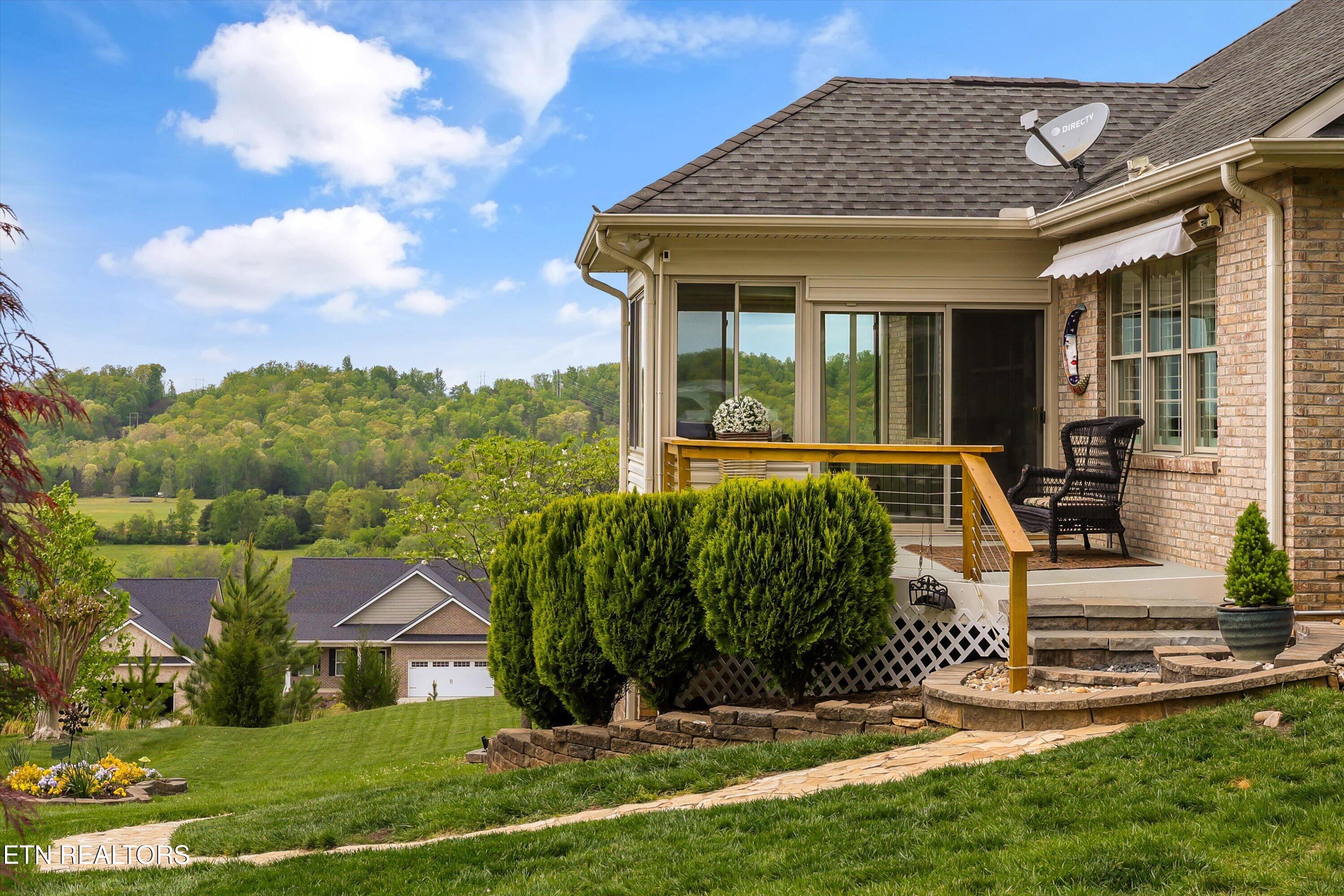 130 Timber Circle Lenoir City TN 37772