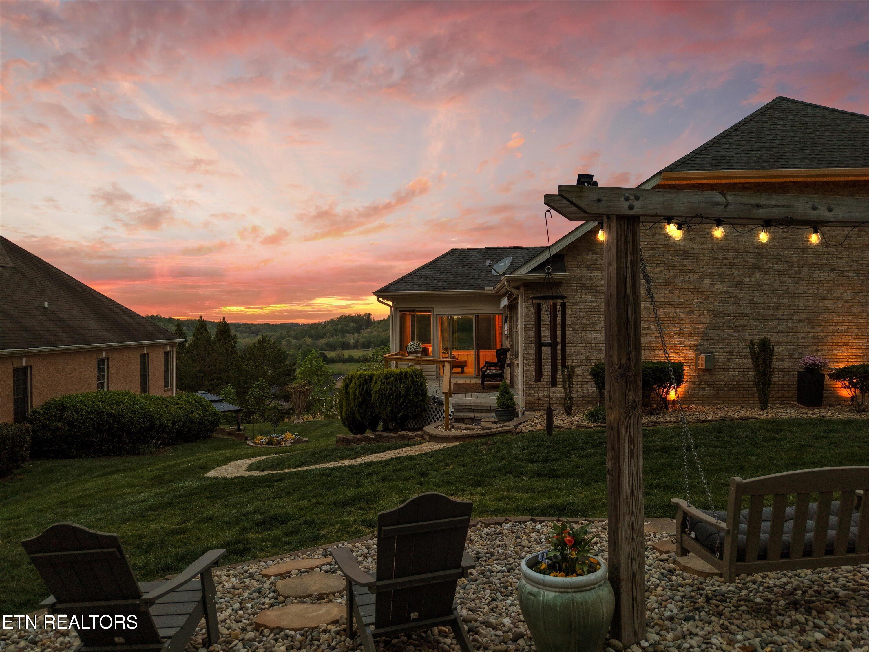 130 Timber Circle Lenoir City TN 37772