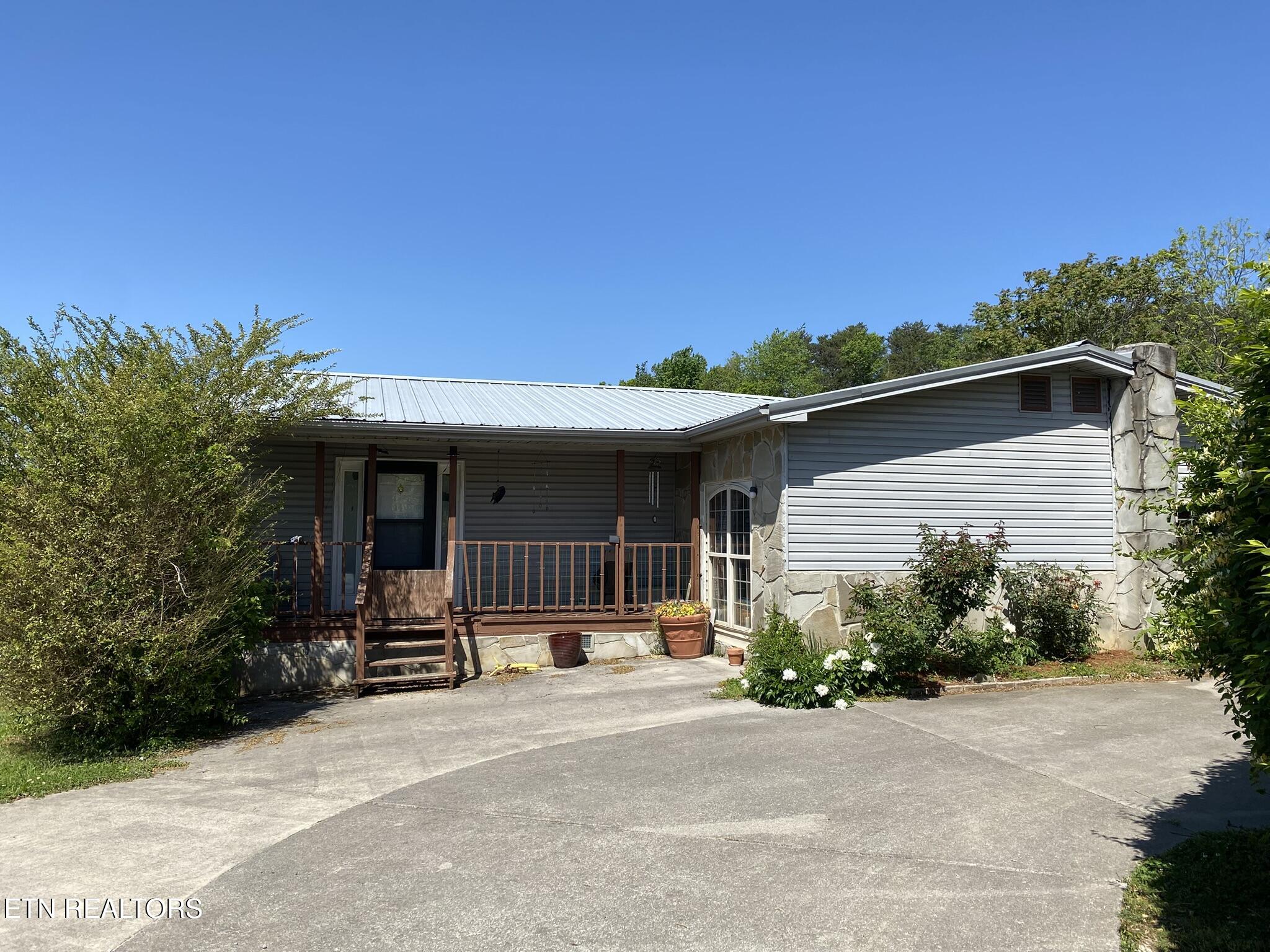 285 County Road 260 Niota TN 37826