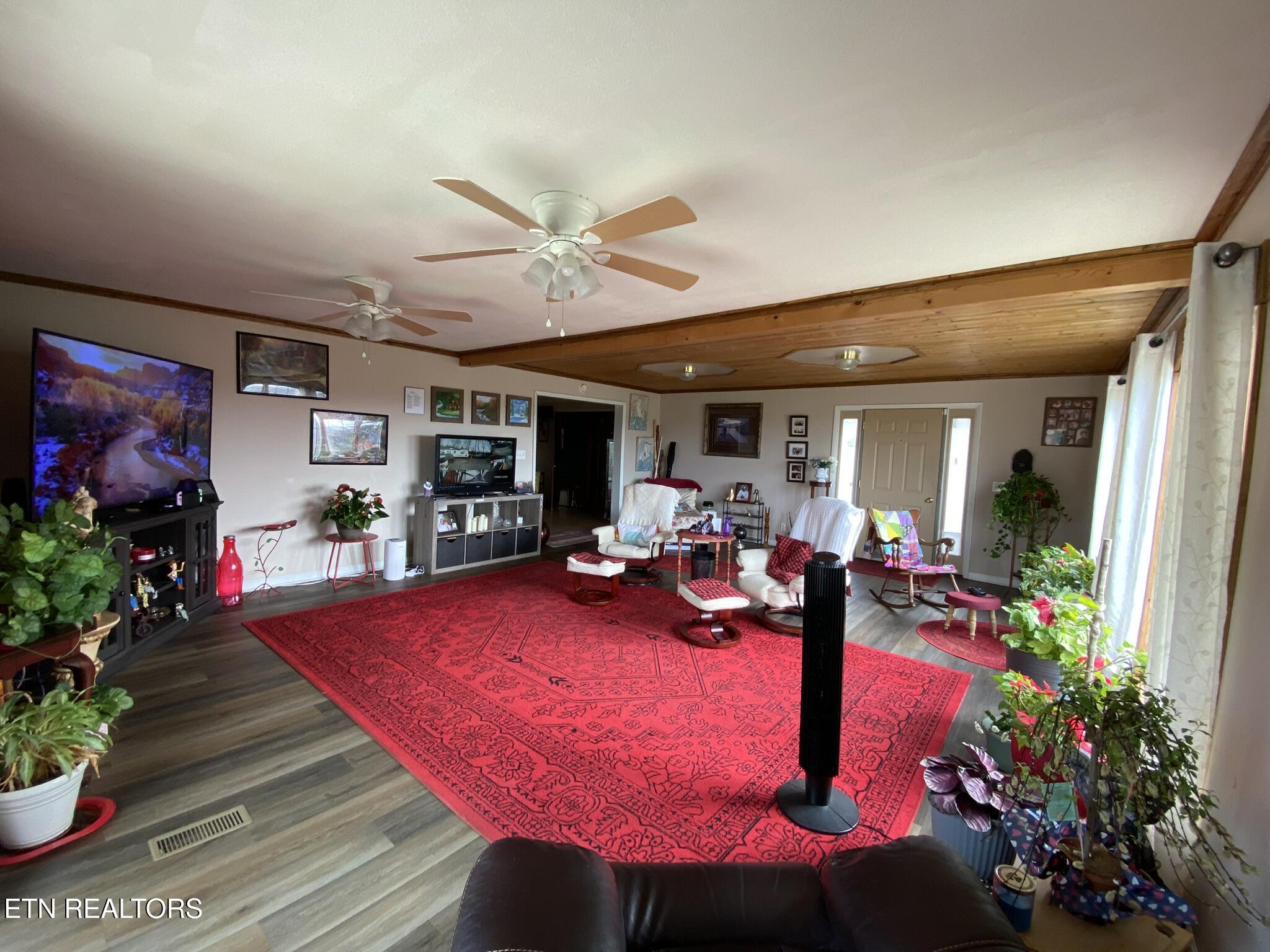 285 County Road 260 Niota TN 37826