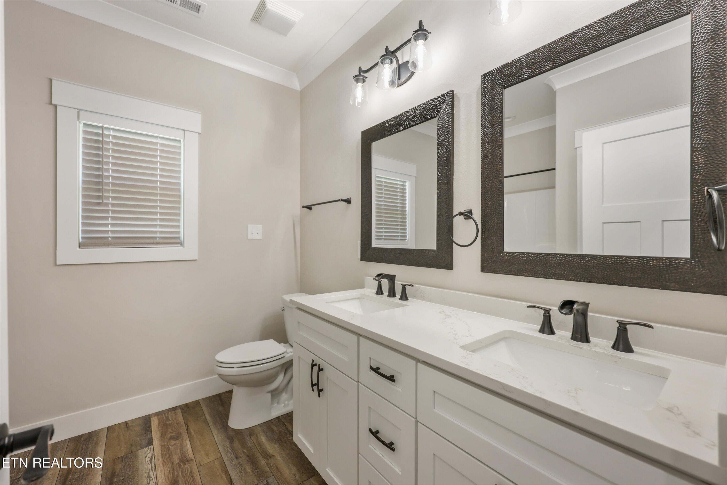 849 Pinebrooke Drive Maryville TN 37801