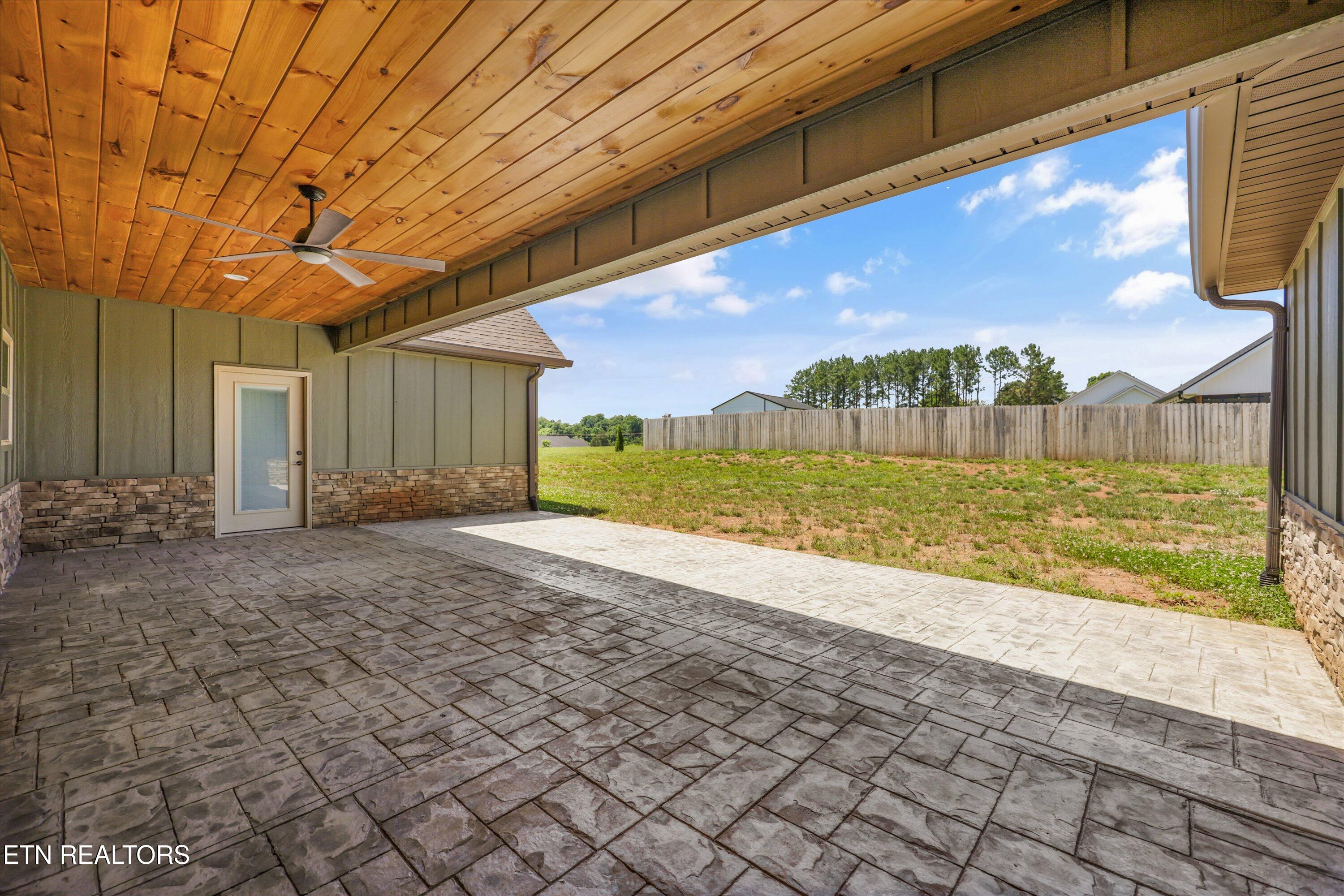 849 Pinebrooke Drive Maryville TN 37801
