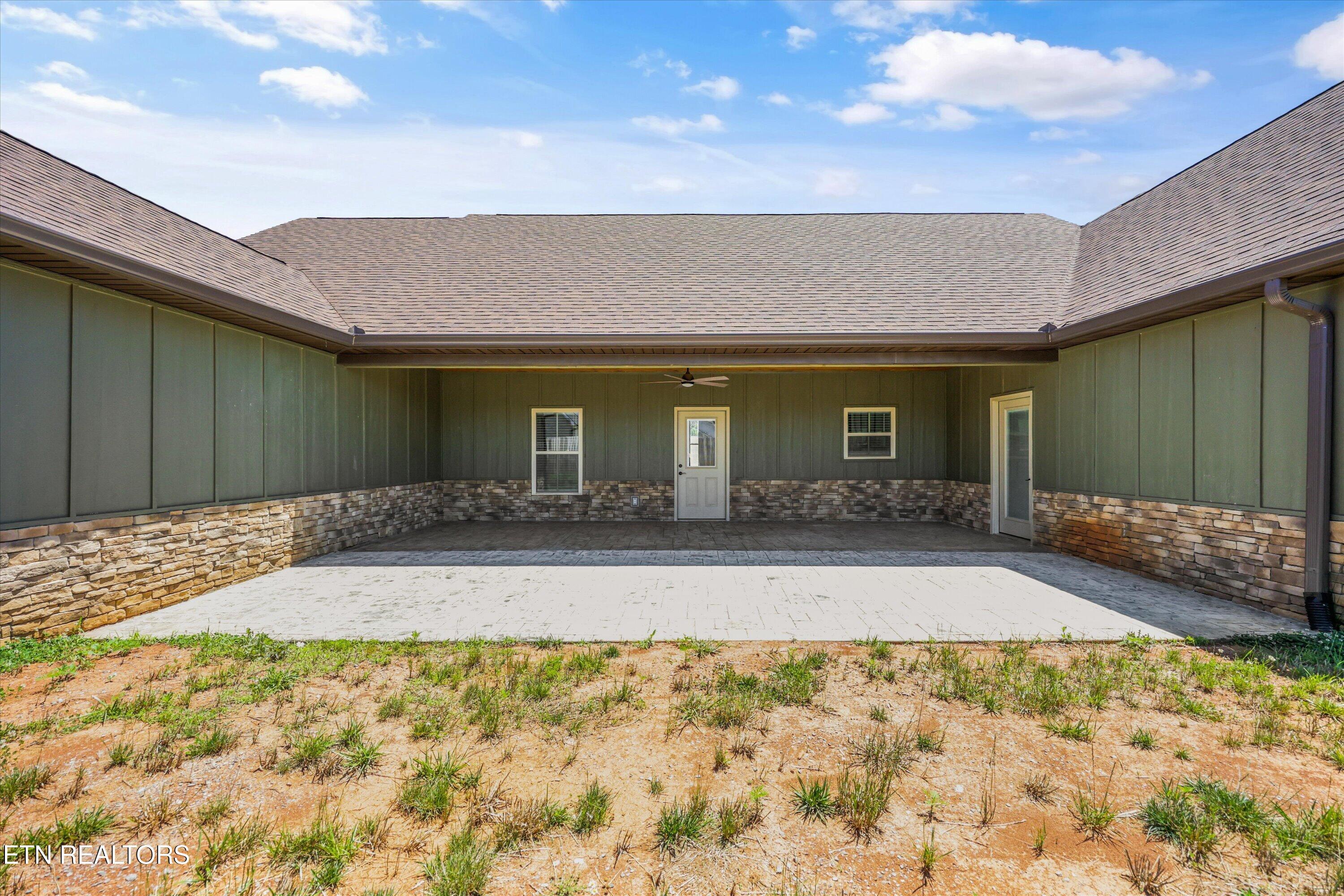 849 Pinebrooke Drive Maryville TN 37801
