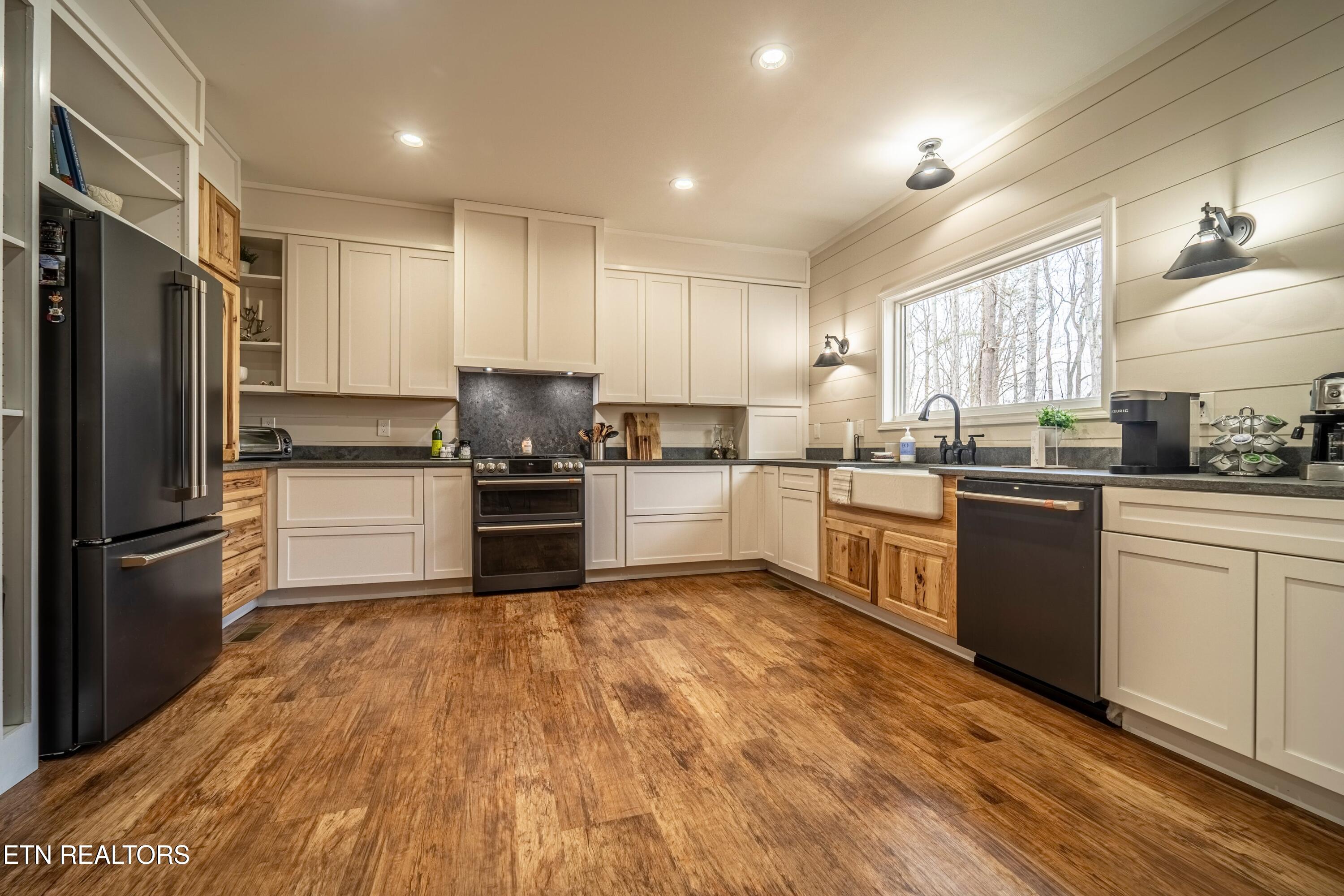 226 Meadowood Road Newport TN 37821