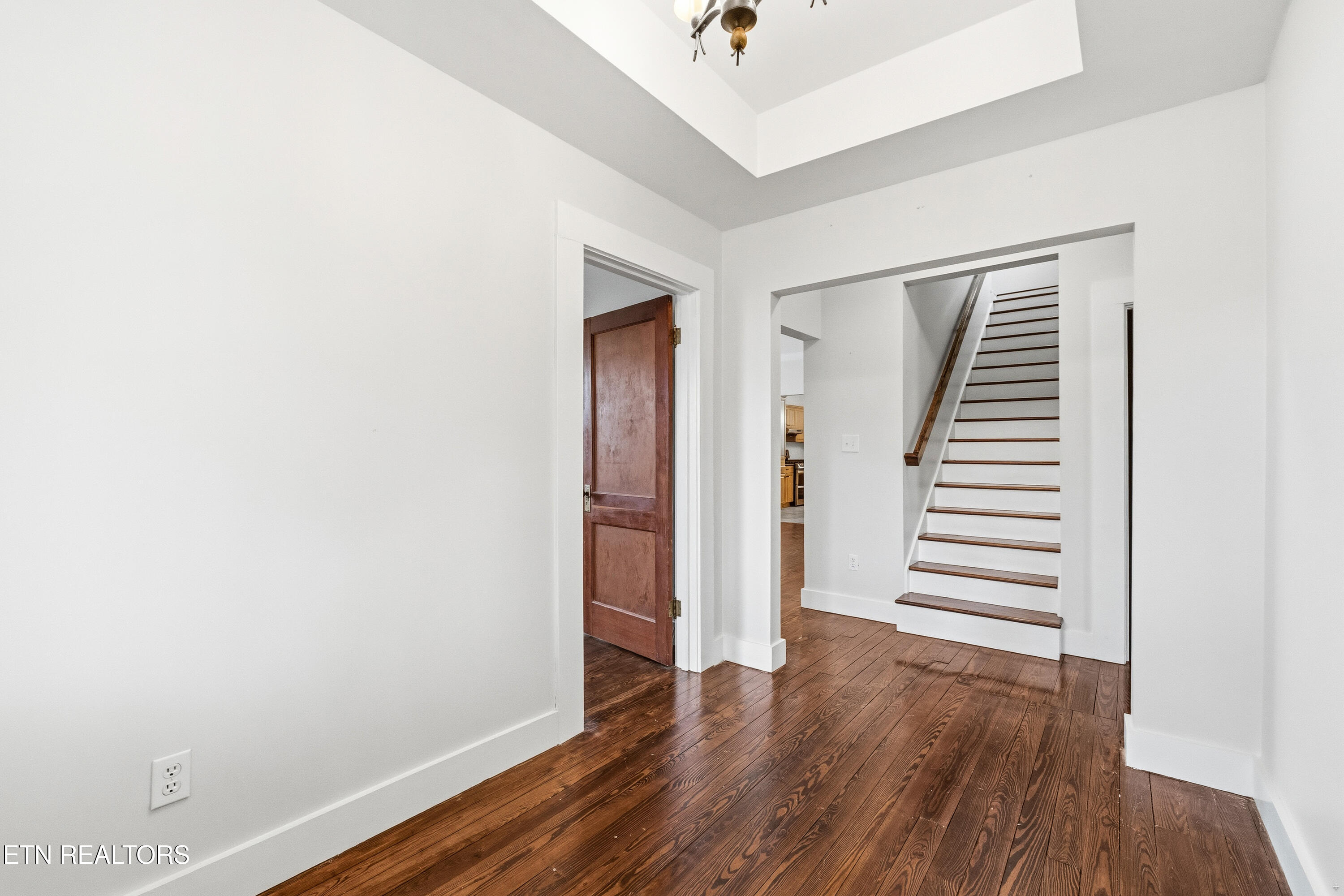 2520 W Beaver Creek Drive Powell TN 37849