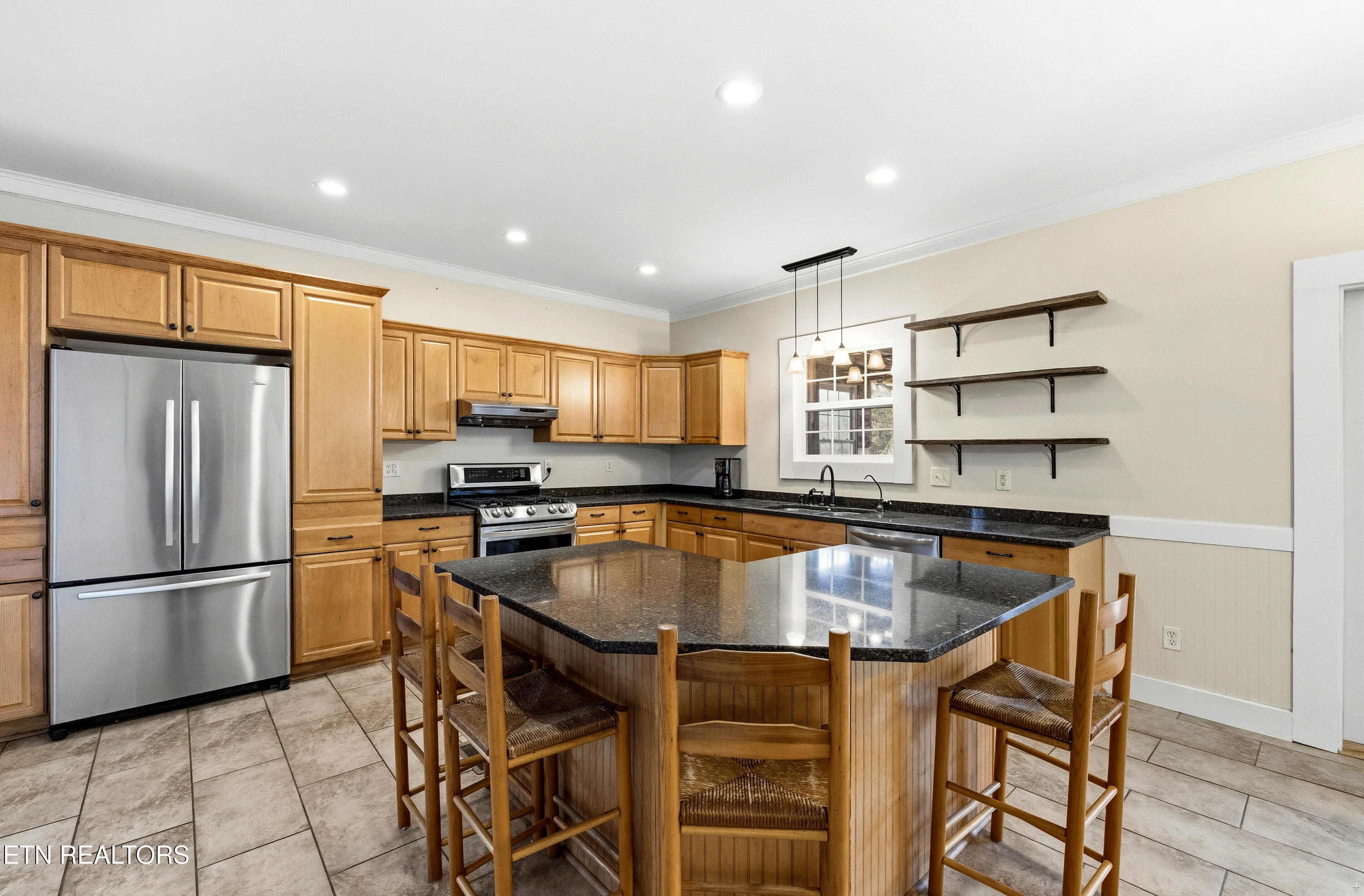 2520 W Beaver Creek Drive Powell TN 37849