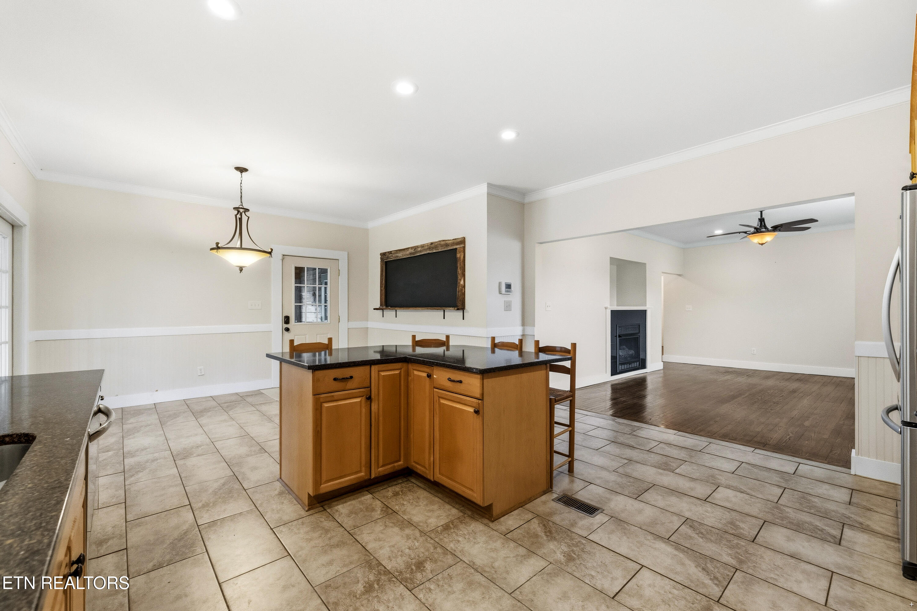 2520 W Beaver Creek Drive Powell TN 37849
