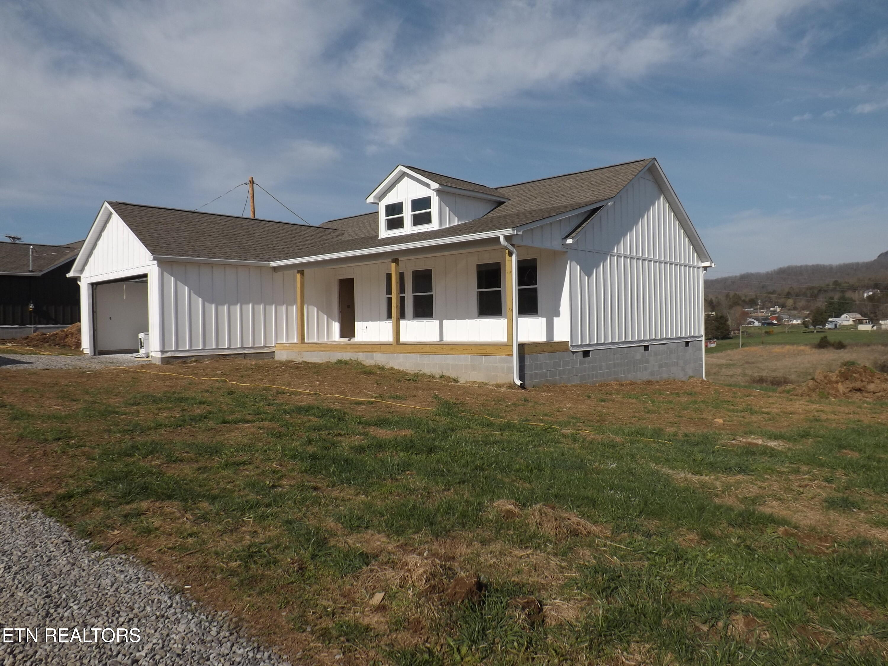 941 Shawanee Road Harrogate TN 37752