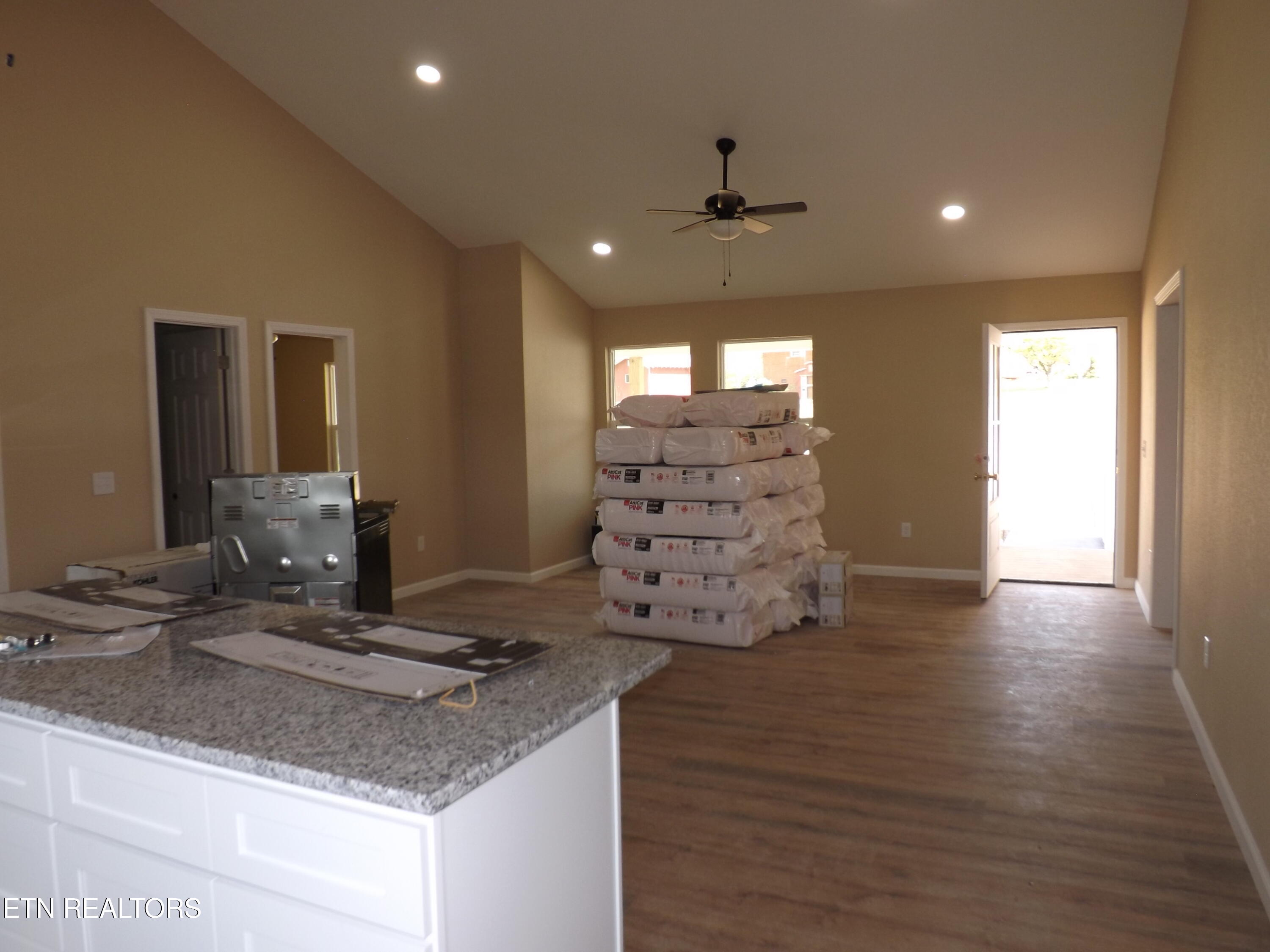 941 Shawanee Road Harrogate TN 37752