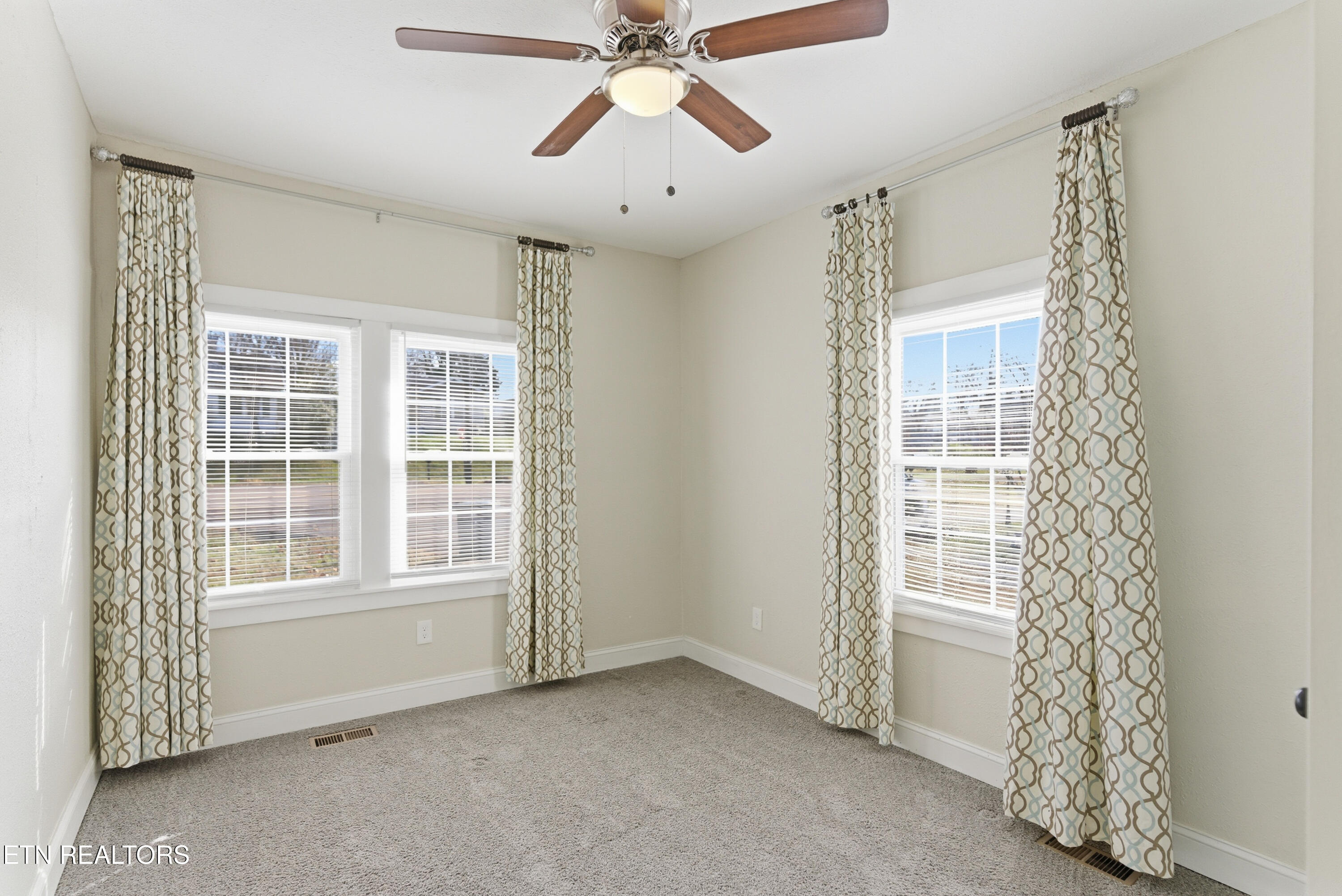 4143 Walker Boulevard Knoxville TN 37917