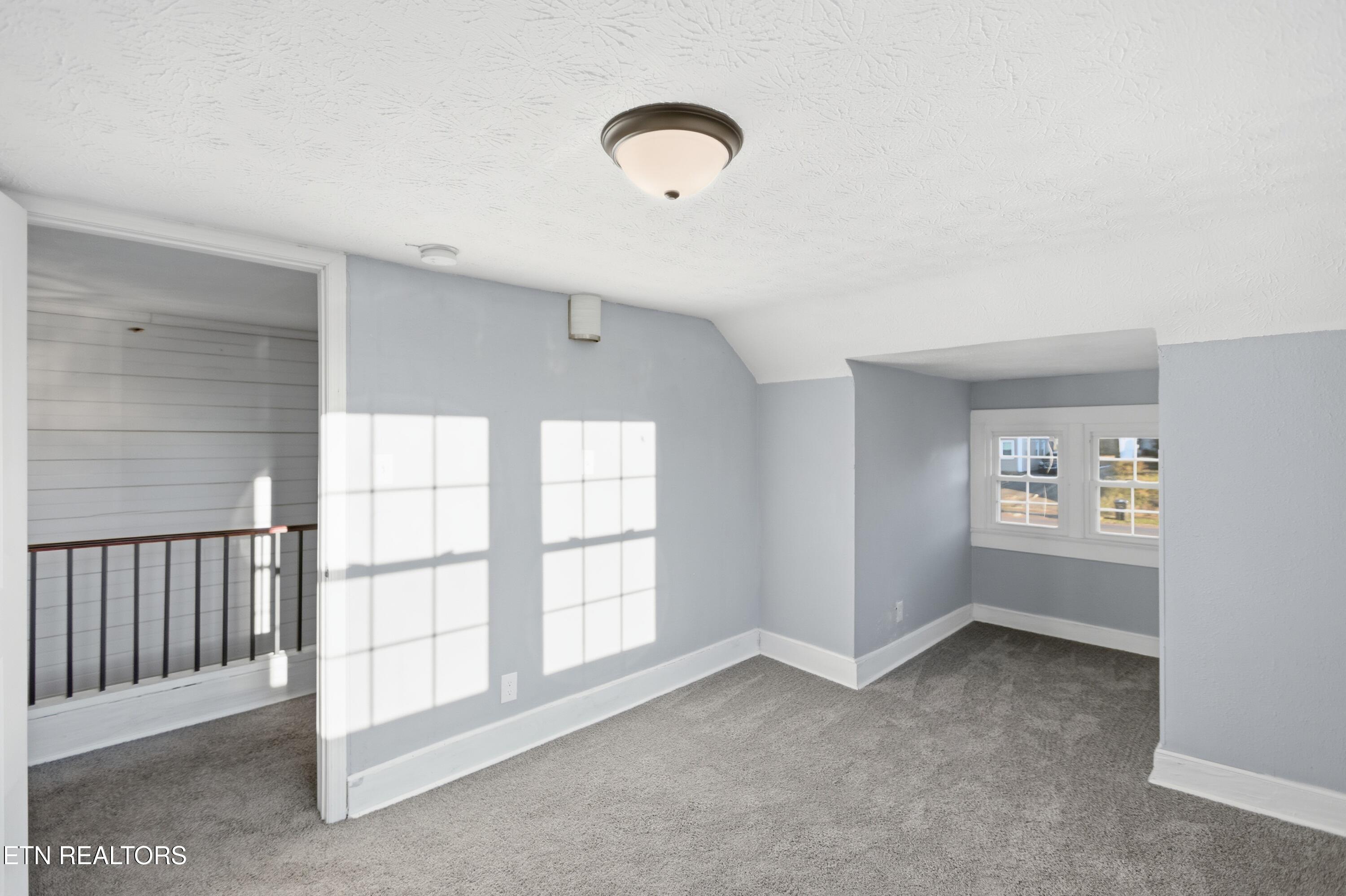 4143 Walker Boulevard Knoxville TN 37917