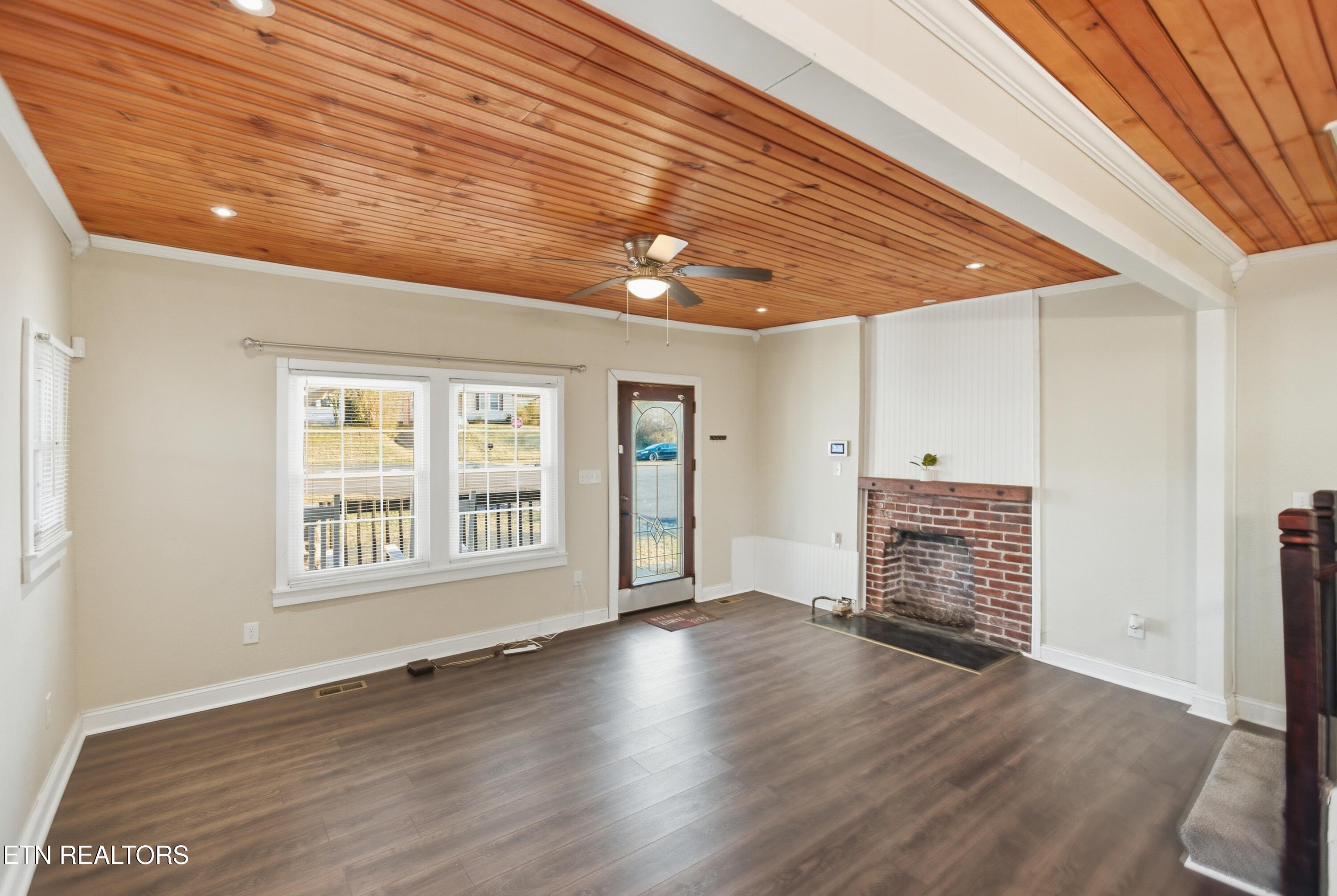 4143 Walker Boulevard Knoxville TN 37917
