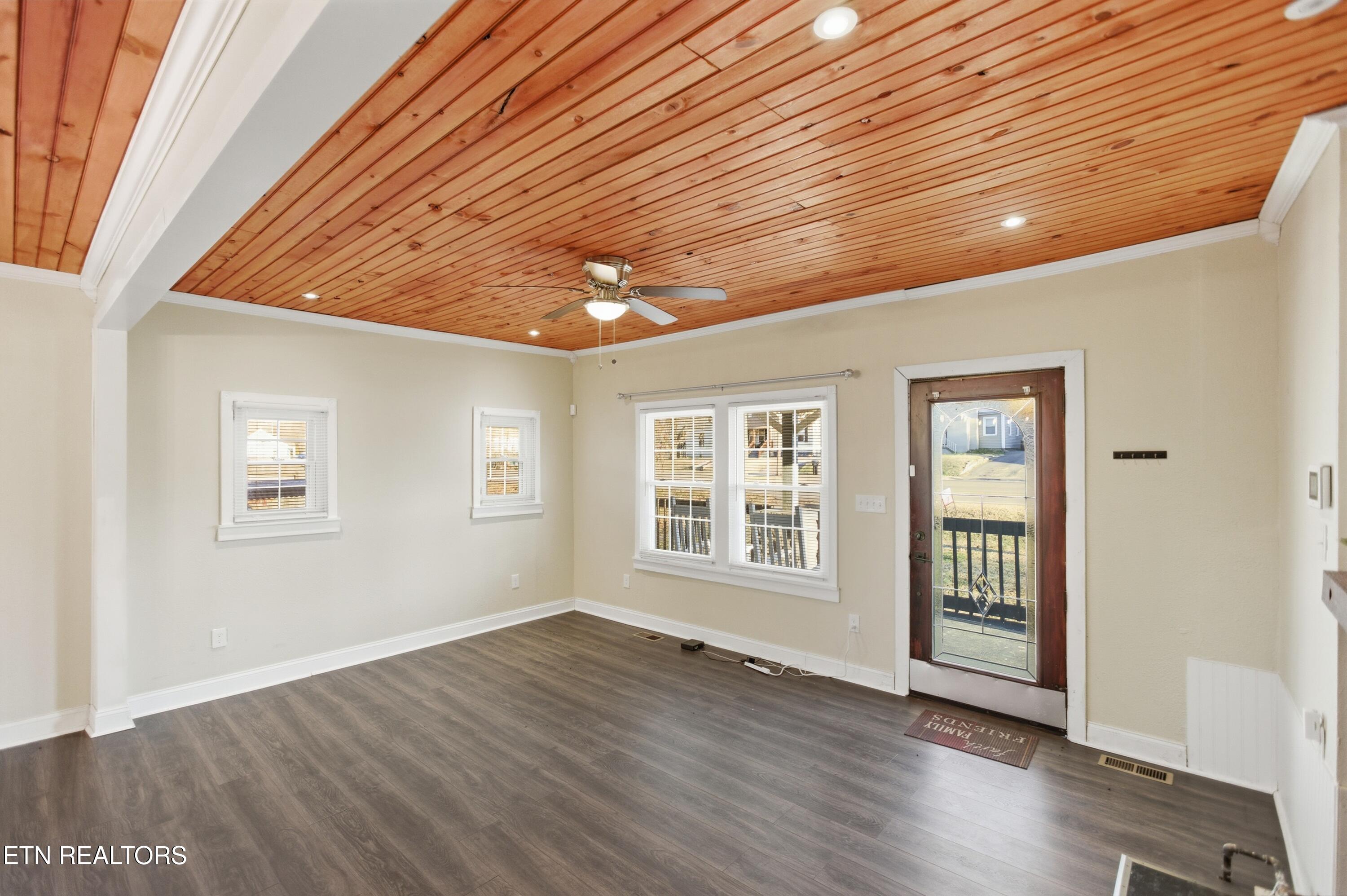 4143 Walker Boulevard Knoxville TN 37917