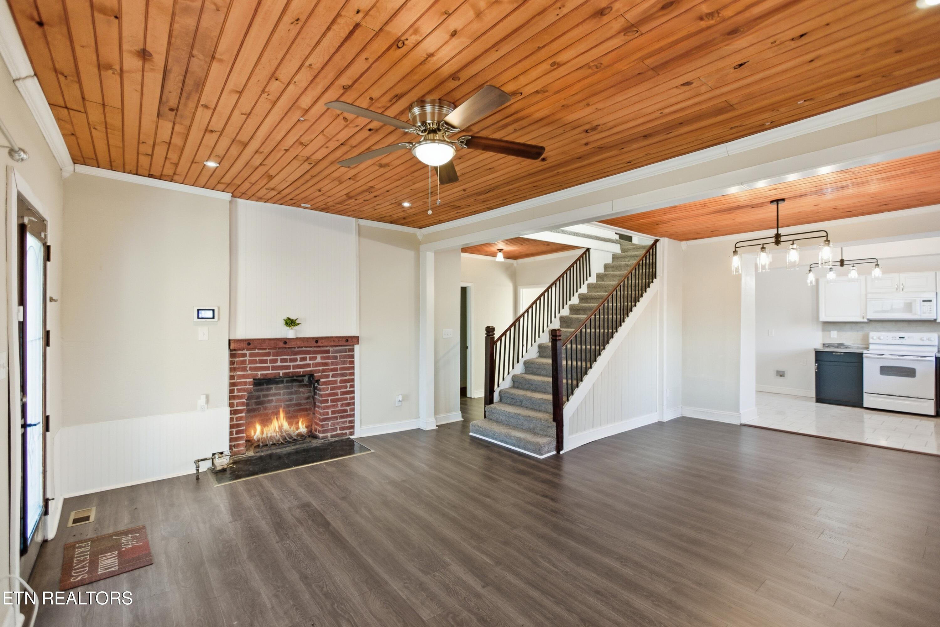 4143 Walker Boulevard Knoxville TN 37917