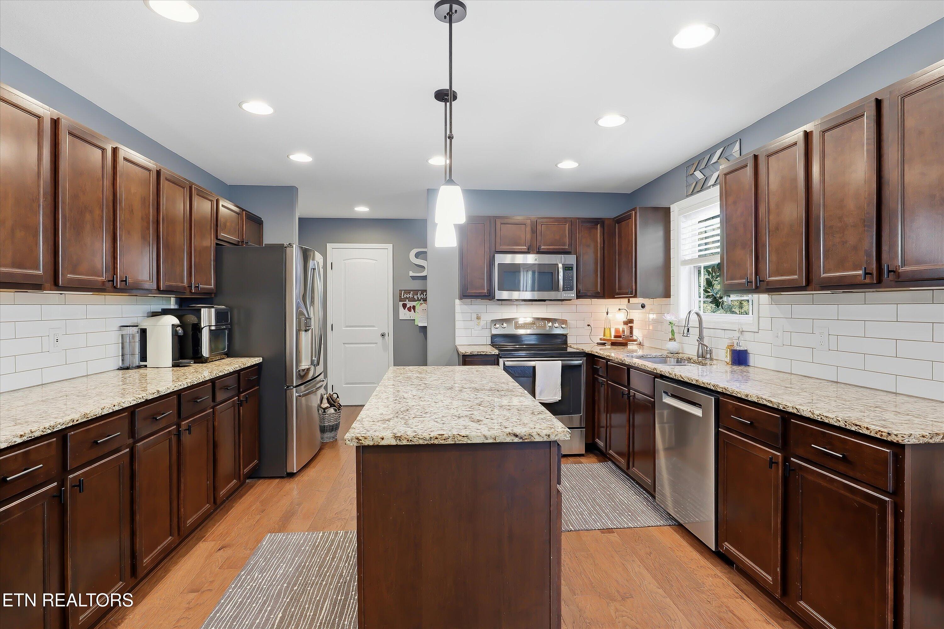7808 Elkton Lane Powell TN 37849