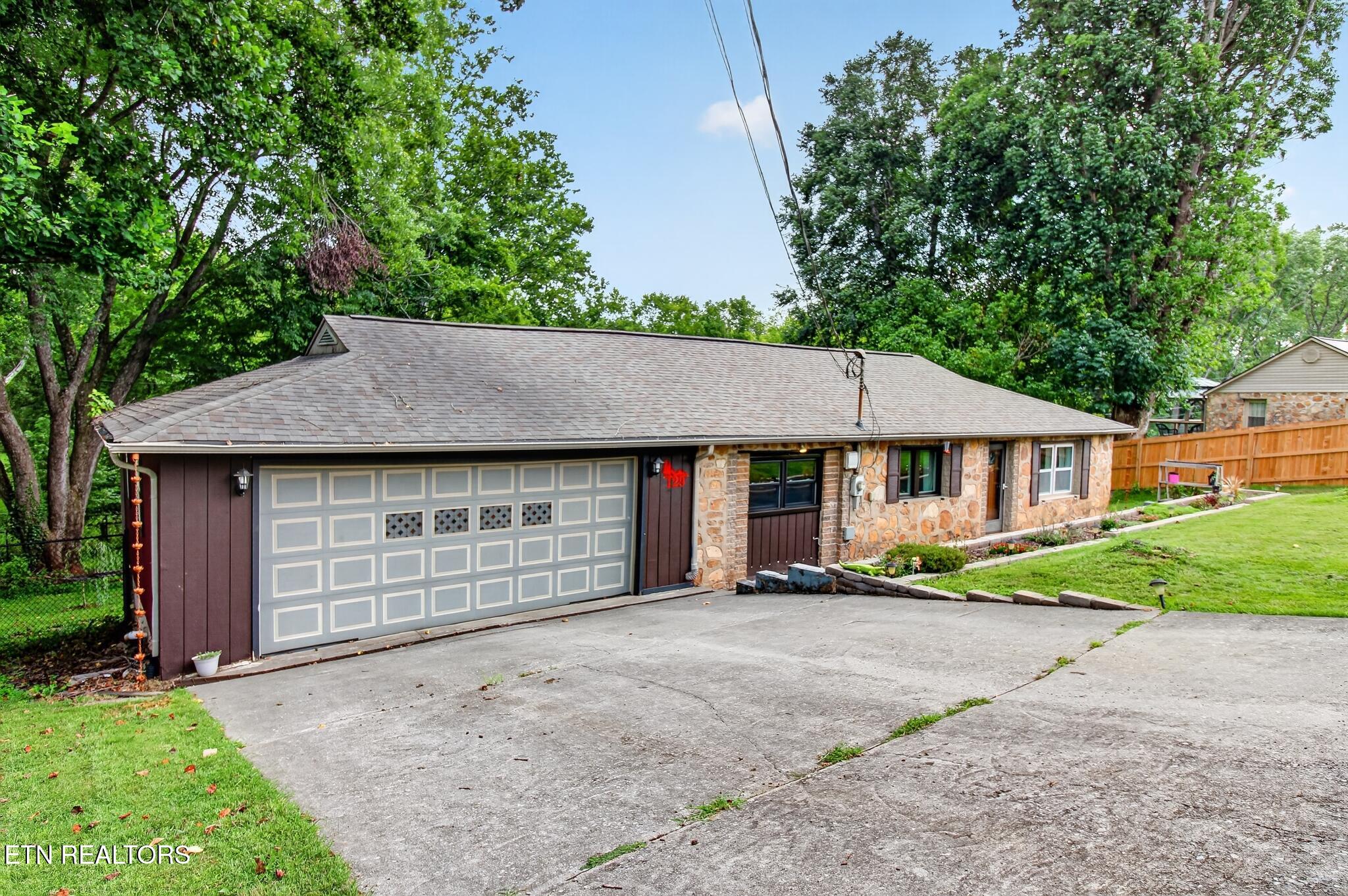 129 Huskey Circle Seymour TN 37865