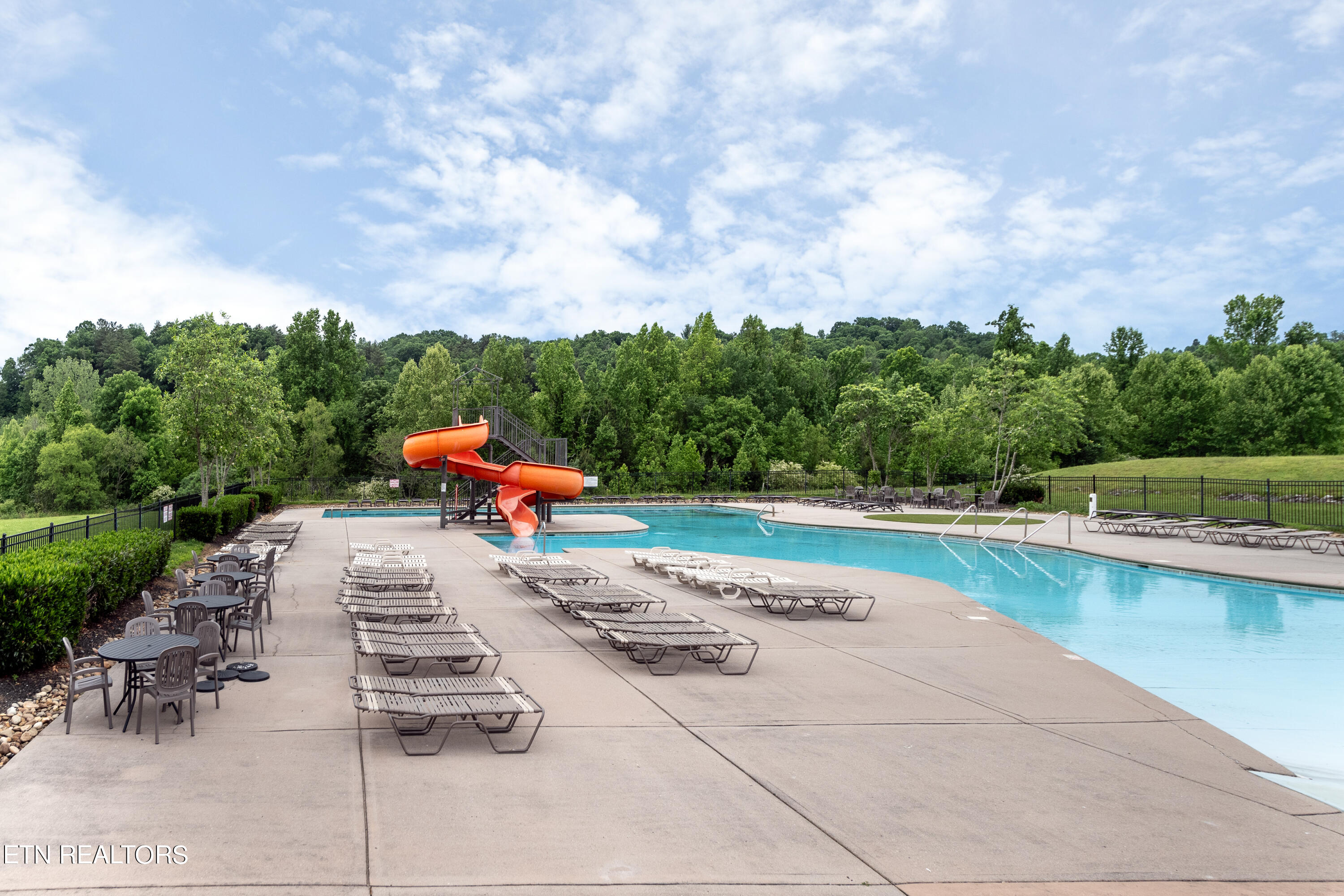 485 Broadberry Avenue Oak Ridge TN 37830