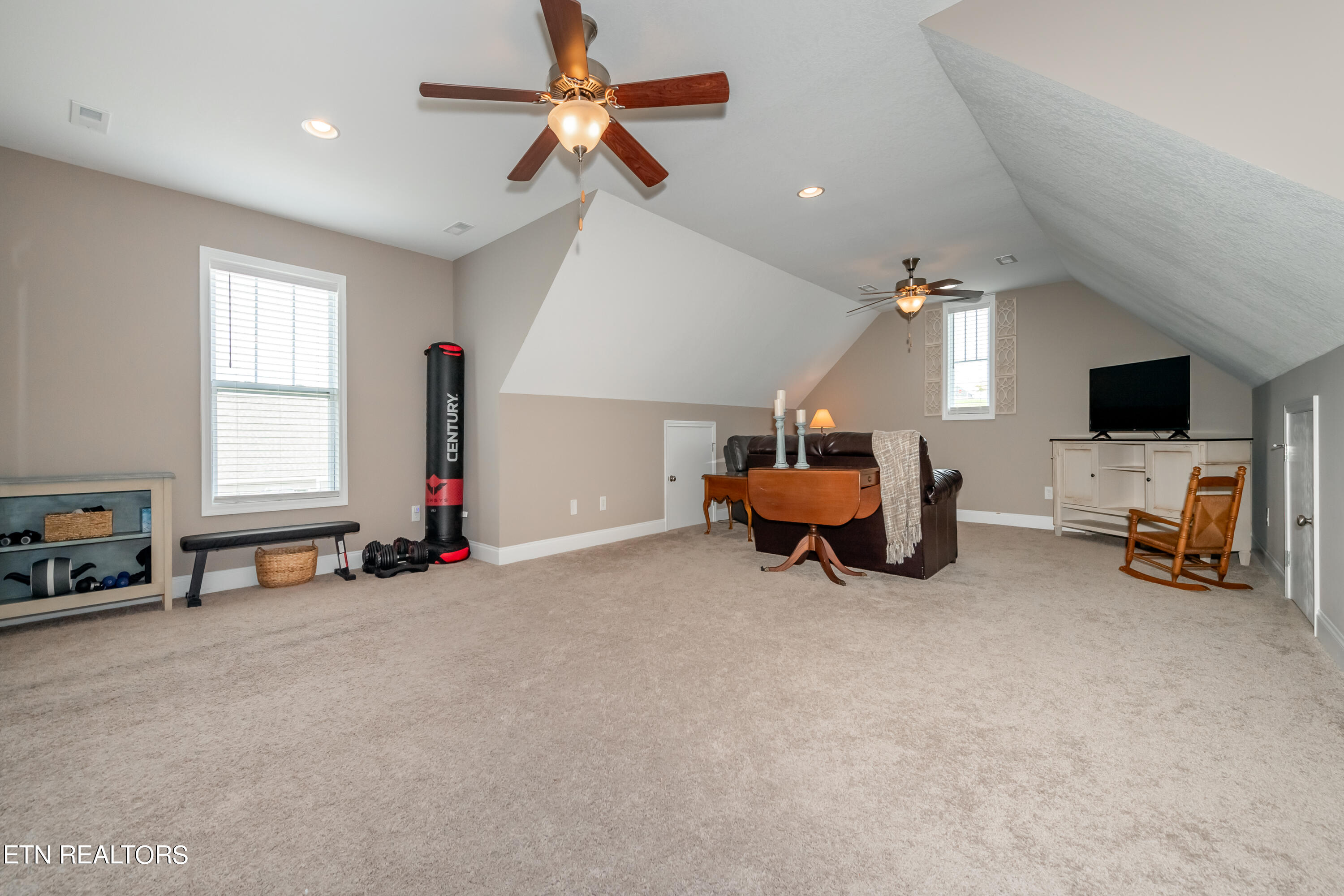 485 Broadberry Avenue Oak Ridge TN 37830