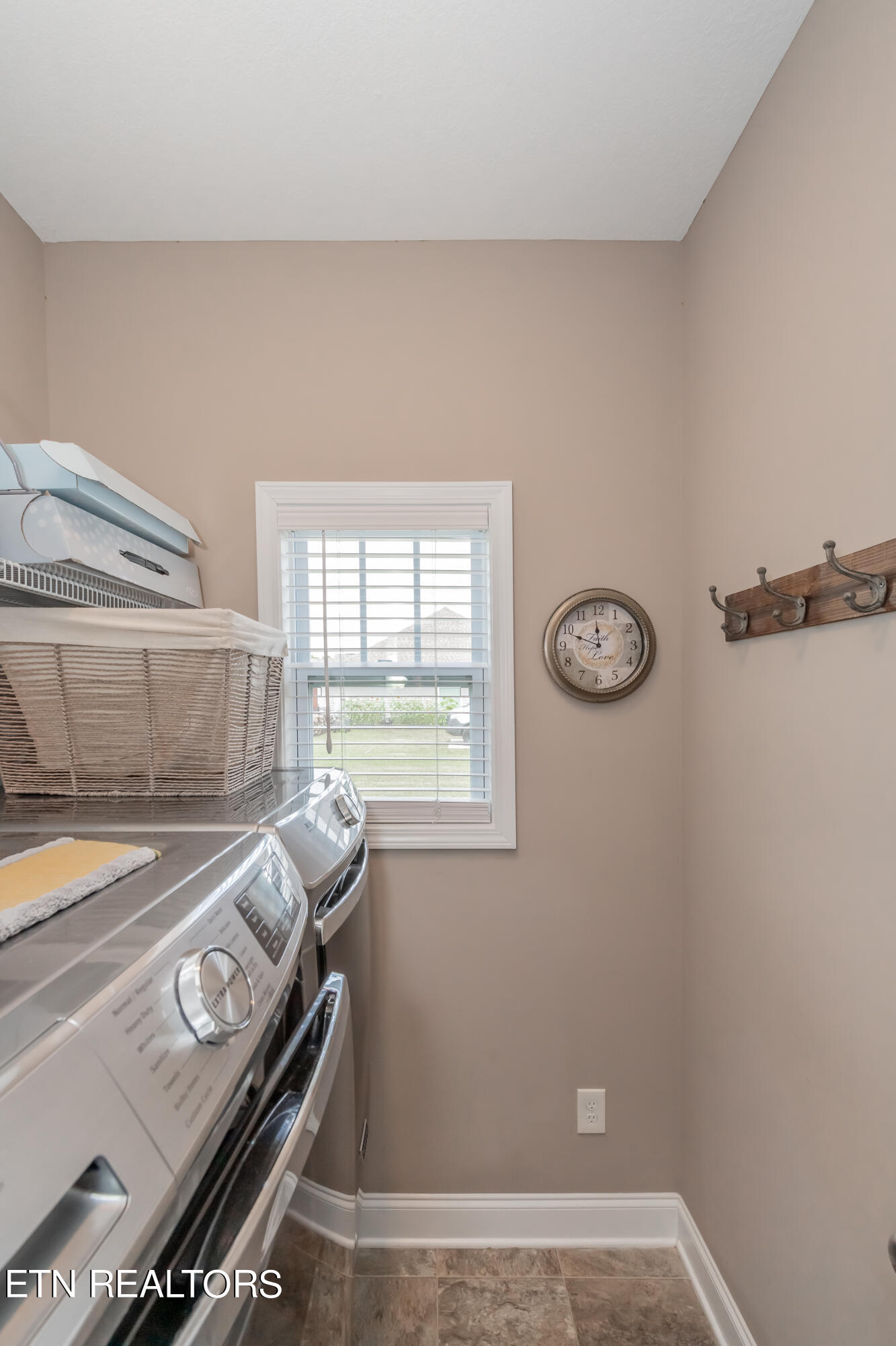 485 Broadberry Avenue Oak Ridge TN 37830