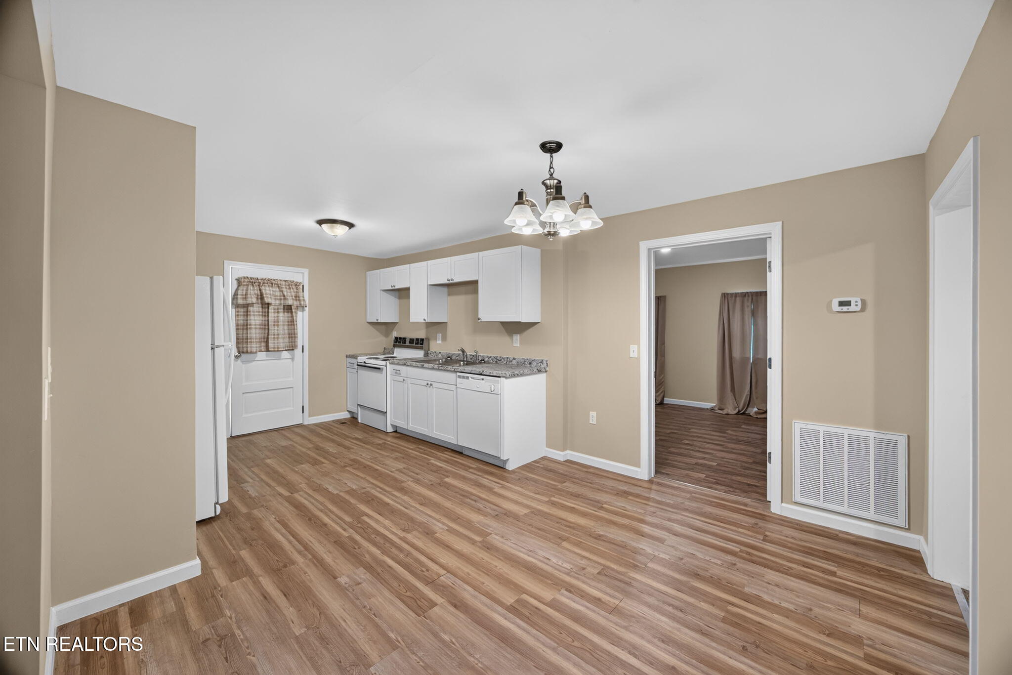 52 Columbia Street Cookeville TN 38501