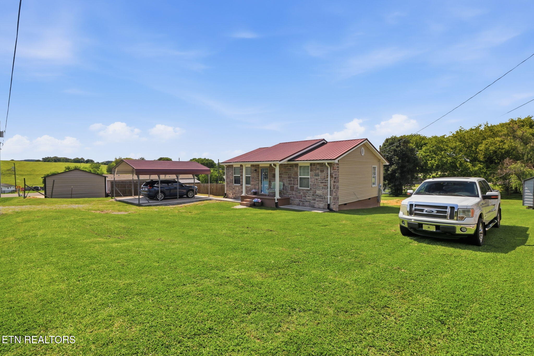 293 E Watkins Road Loudon TN 37774